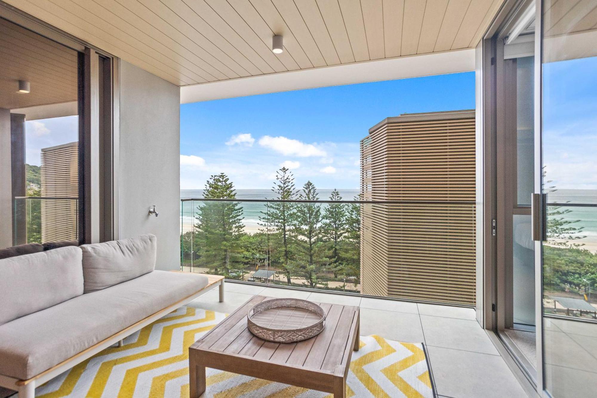 Luxury Ocean View Burleigh Apartamento