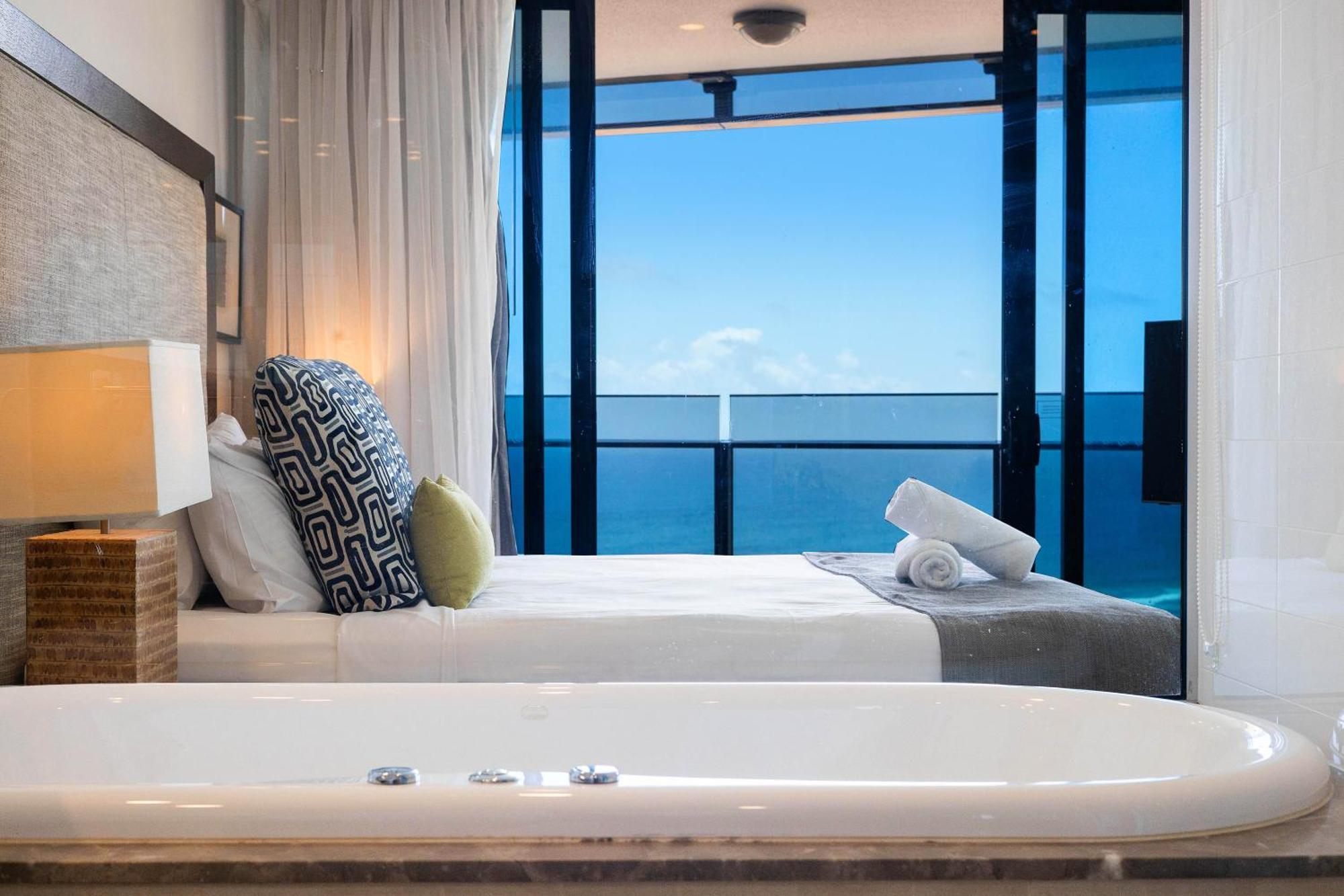 Soul Luxury Ocean View 3brm Apartment Gold Coast
