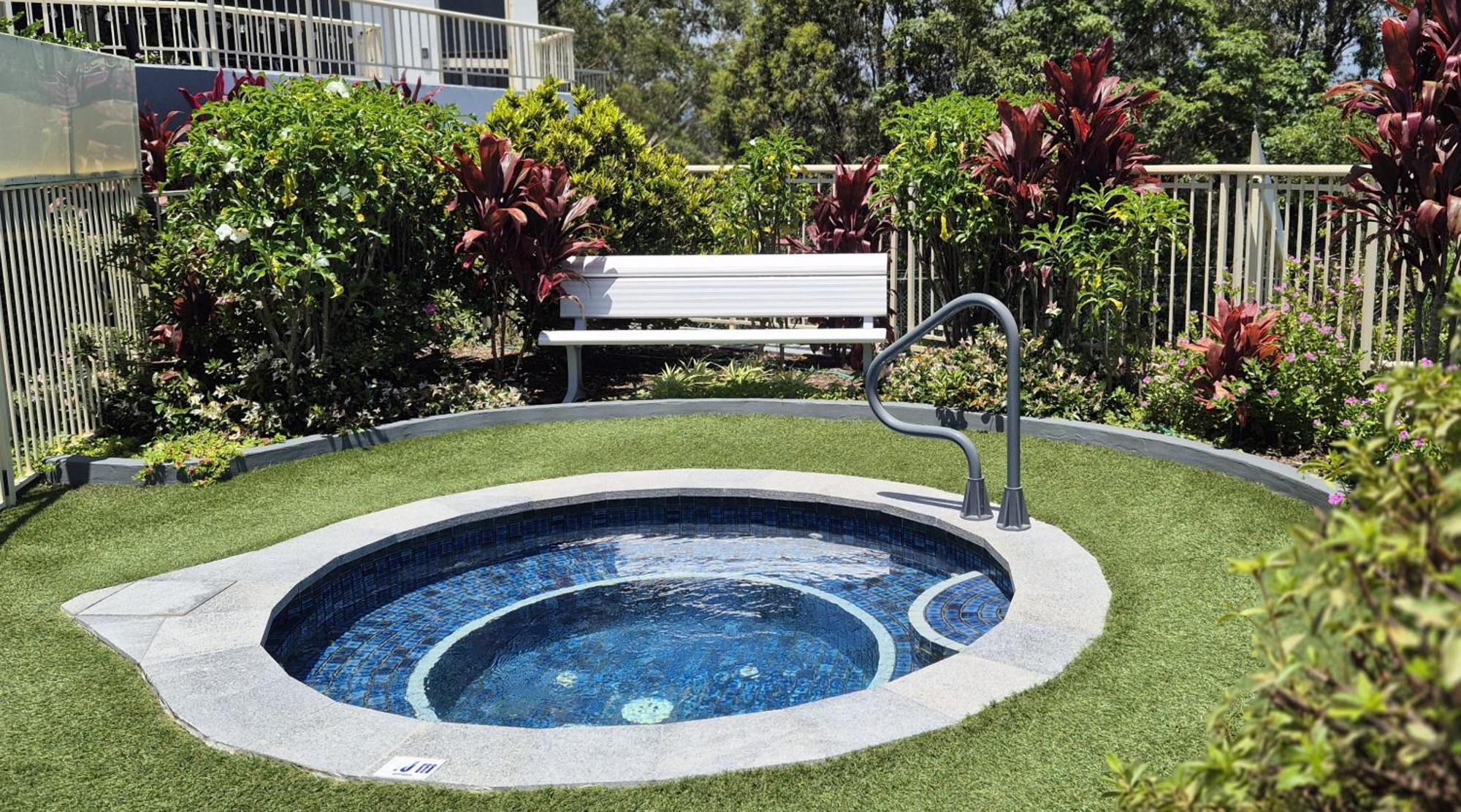 Aparthotel The Hill Currumbin 3*