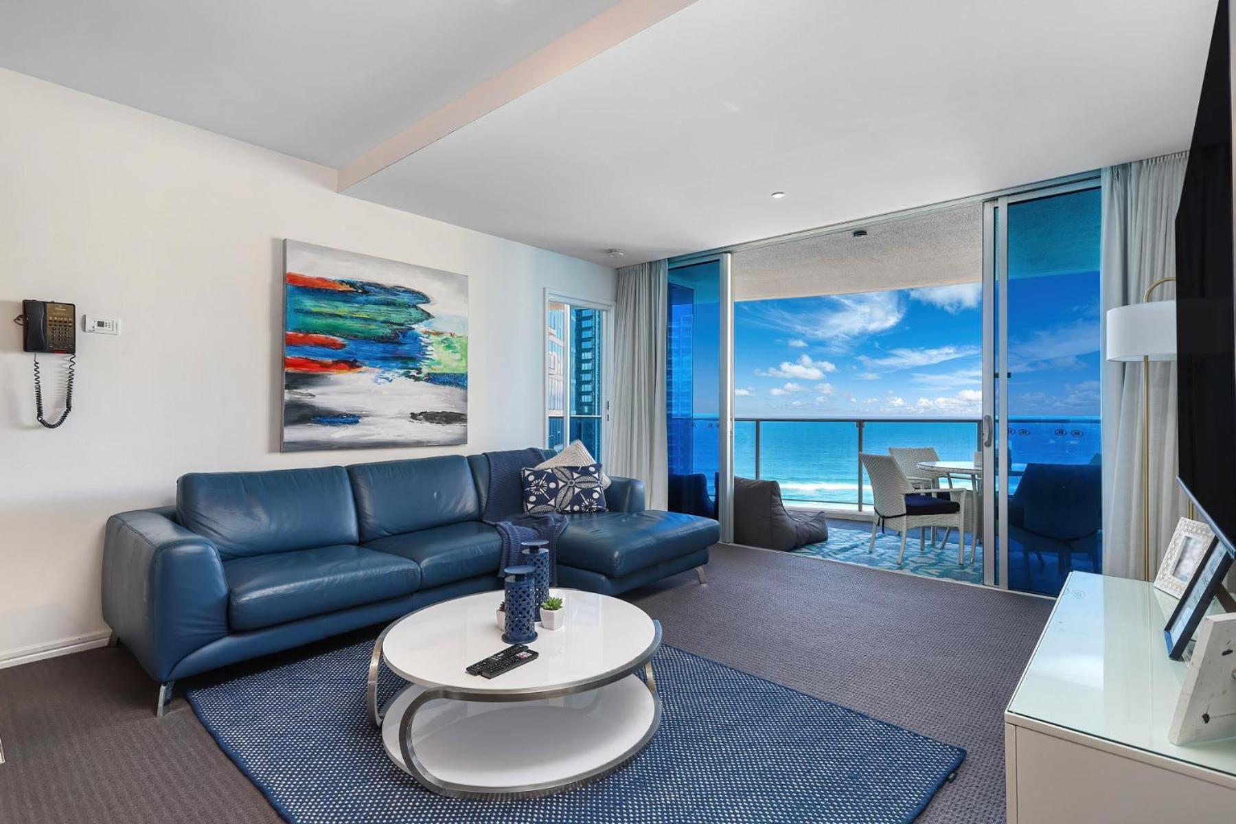 Apartment H Star Residences-- Paradise Stayz *