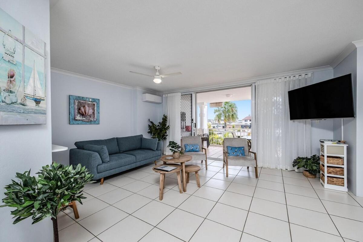 'santorini' At Mermaid Apartment Gold Coast