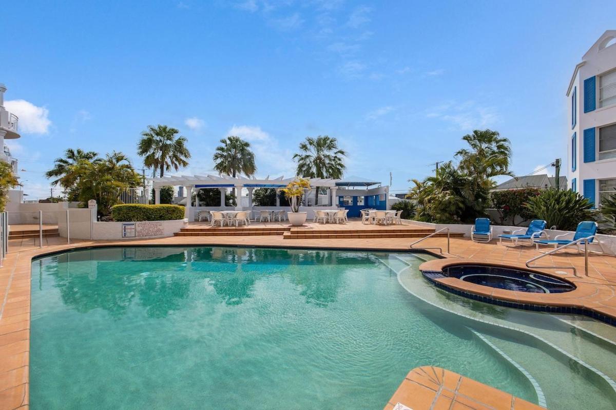 Apartment 'santorini' At Mermaid Gold Coast