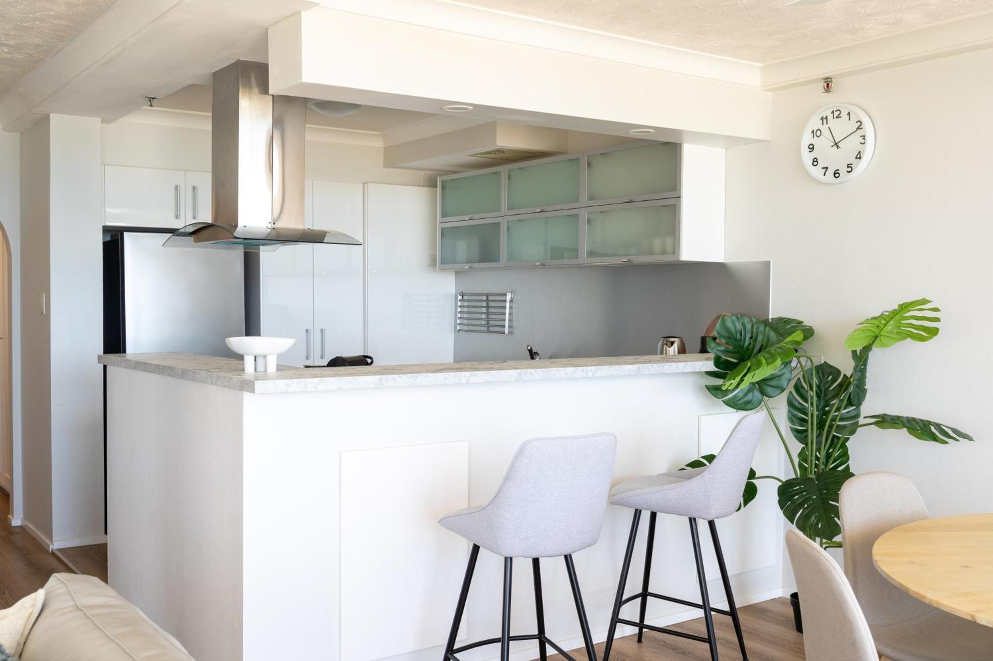 New! Beachfront Bliss 2 Bed 2 Bath Stunning Ocean Views