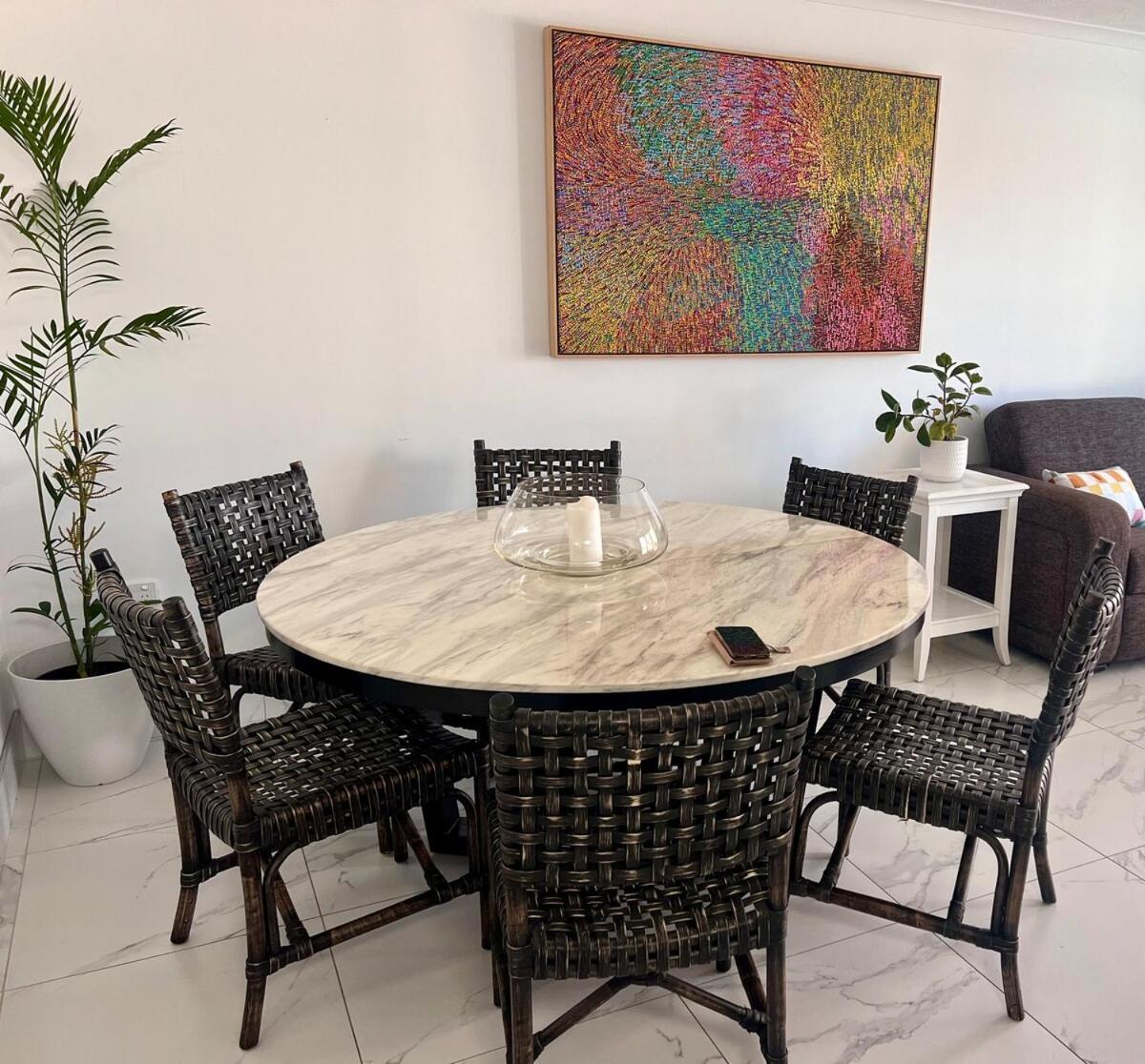 Beautiful Broadbeach Living!