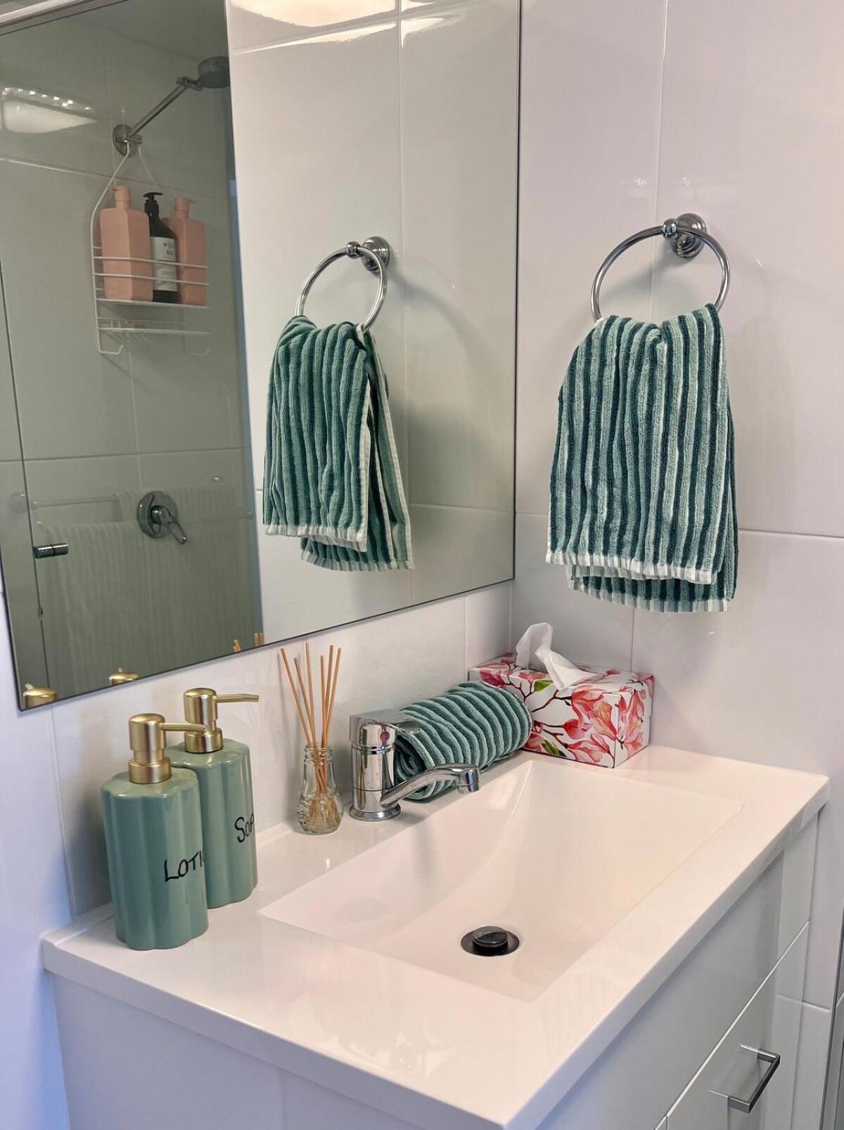 Beautiful Broadbeach Living! Apartment