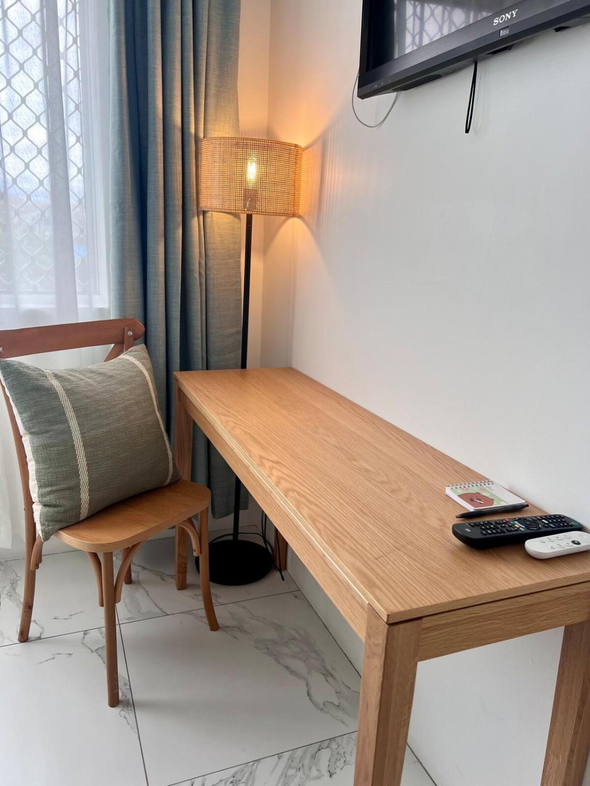 Apartment Beautiful Broadbeach Living! *
