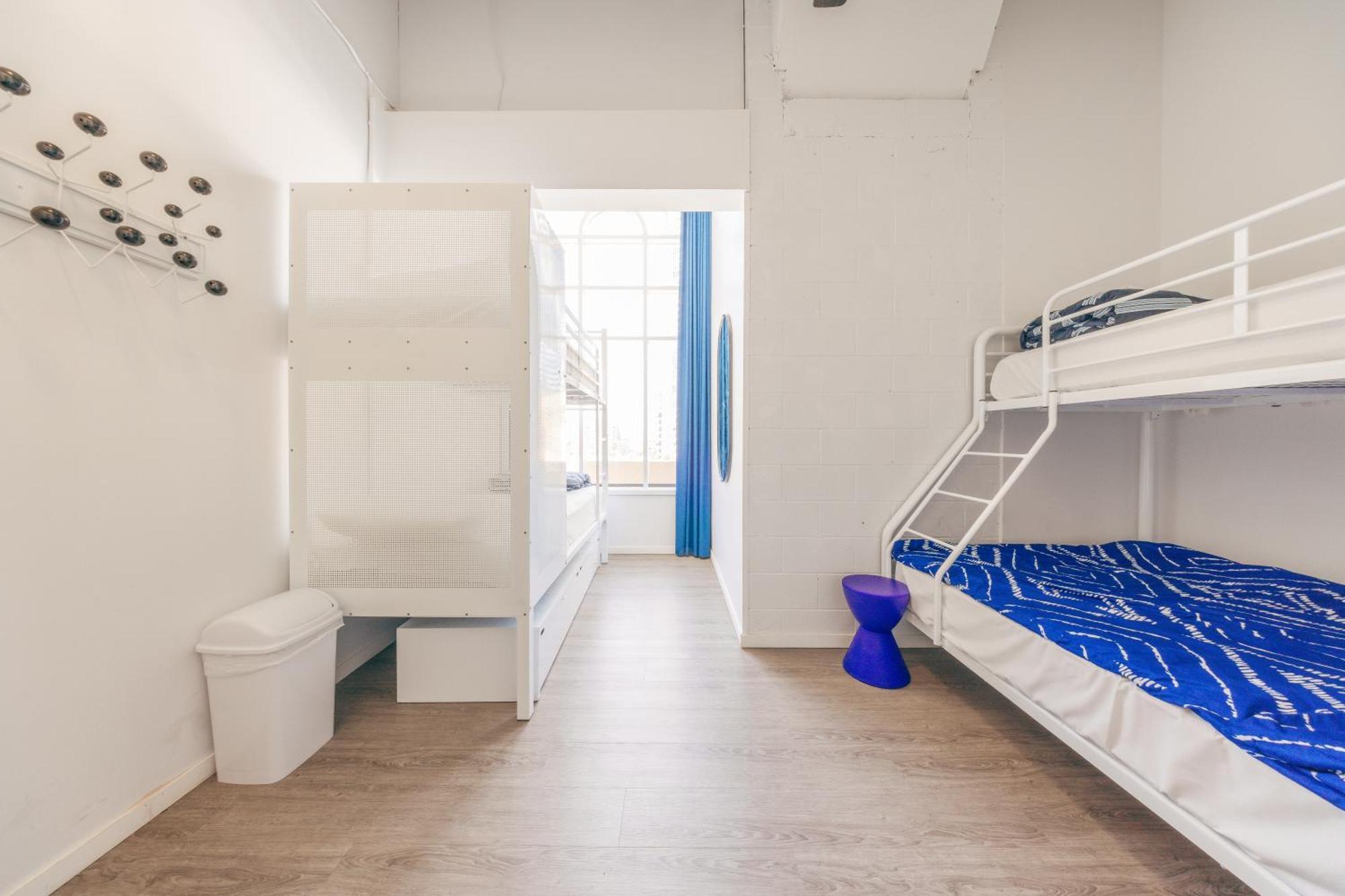 Maze Backpackers - Gold Coast