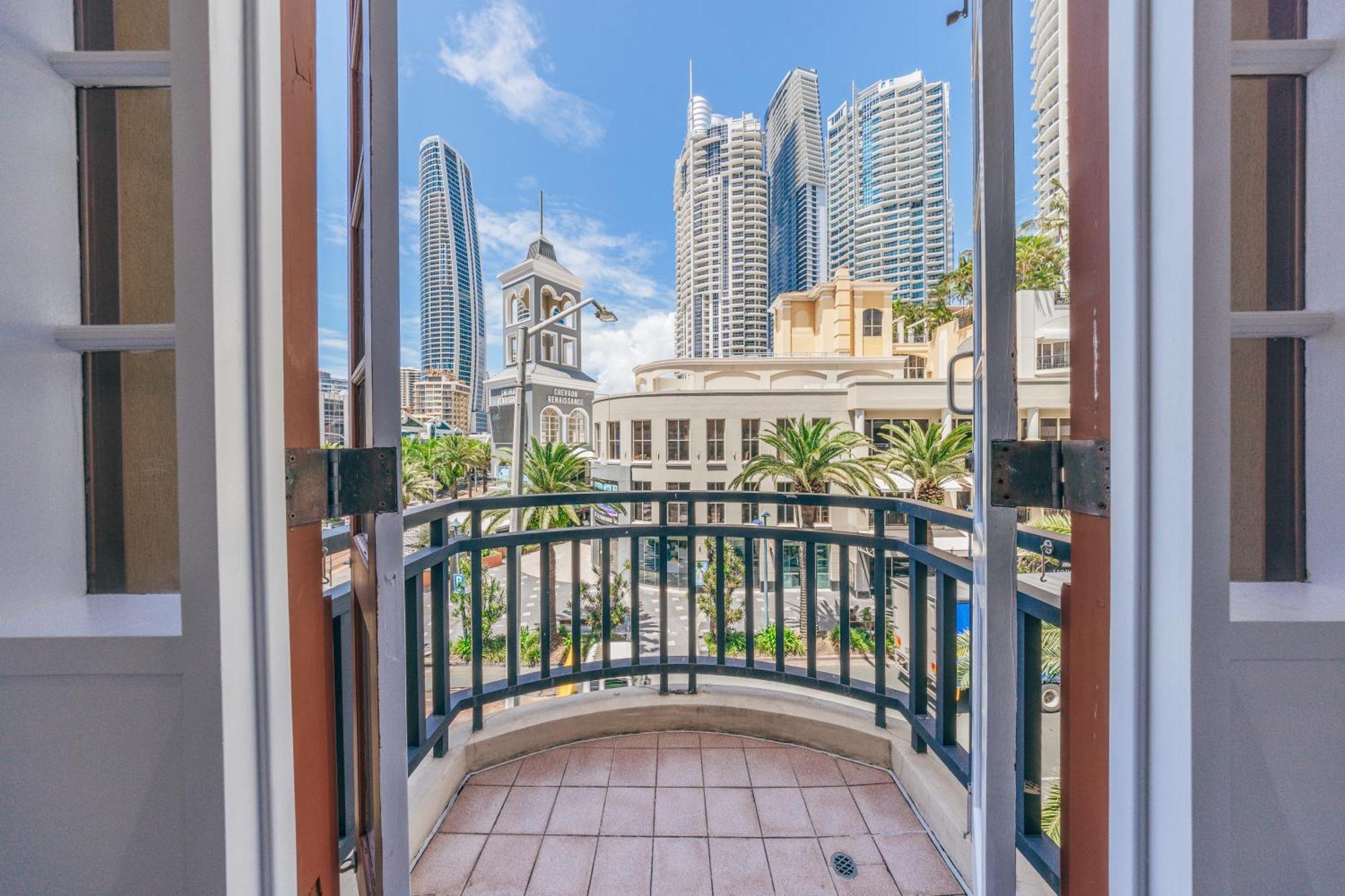 Maze Backpackers - Albergue Gold Coast