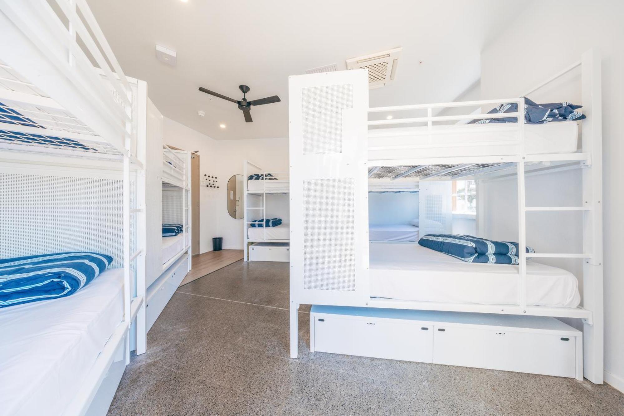 Maze Backpackers - Gold Coast