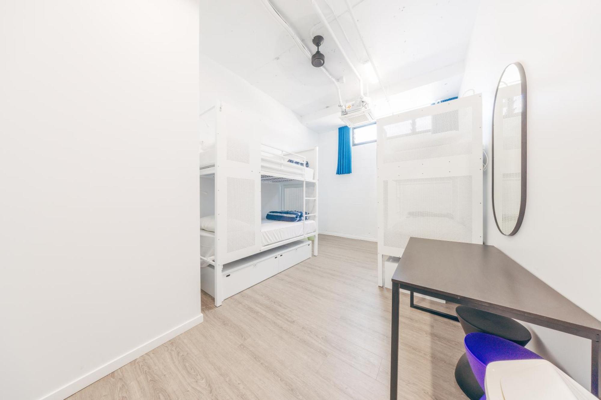 Maze Backpackers - Albergue
