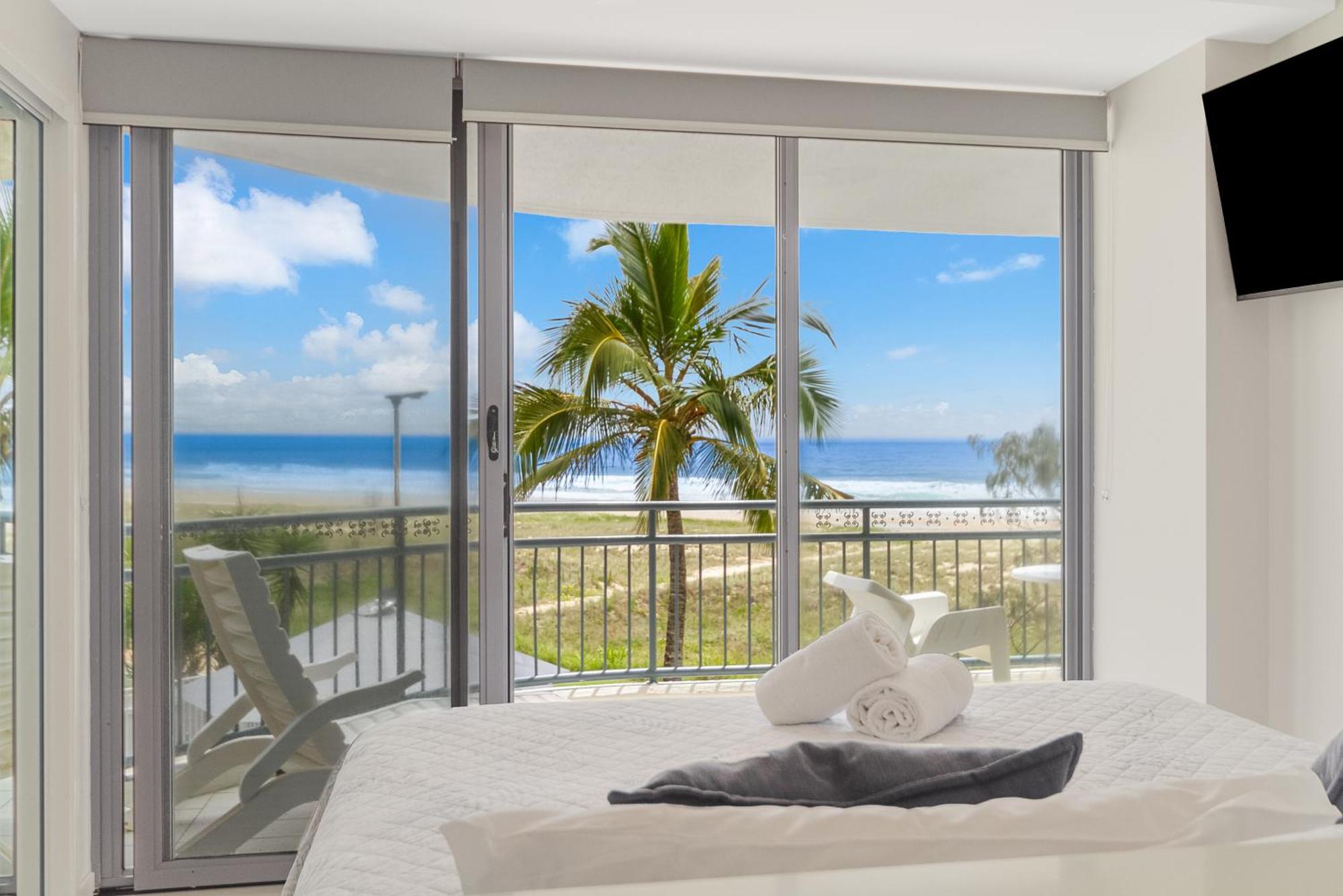 Oceanside - Absolute Beachfront