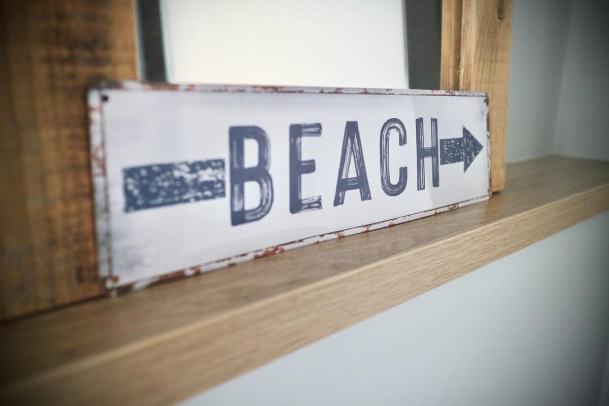 Newly Renovated, Walk To Beach, Jump In Pool