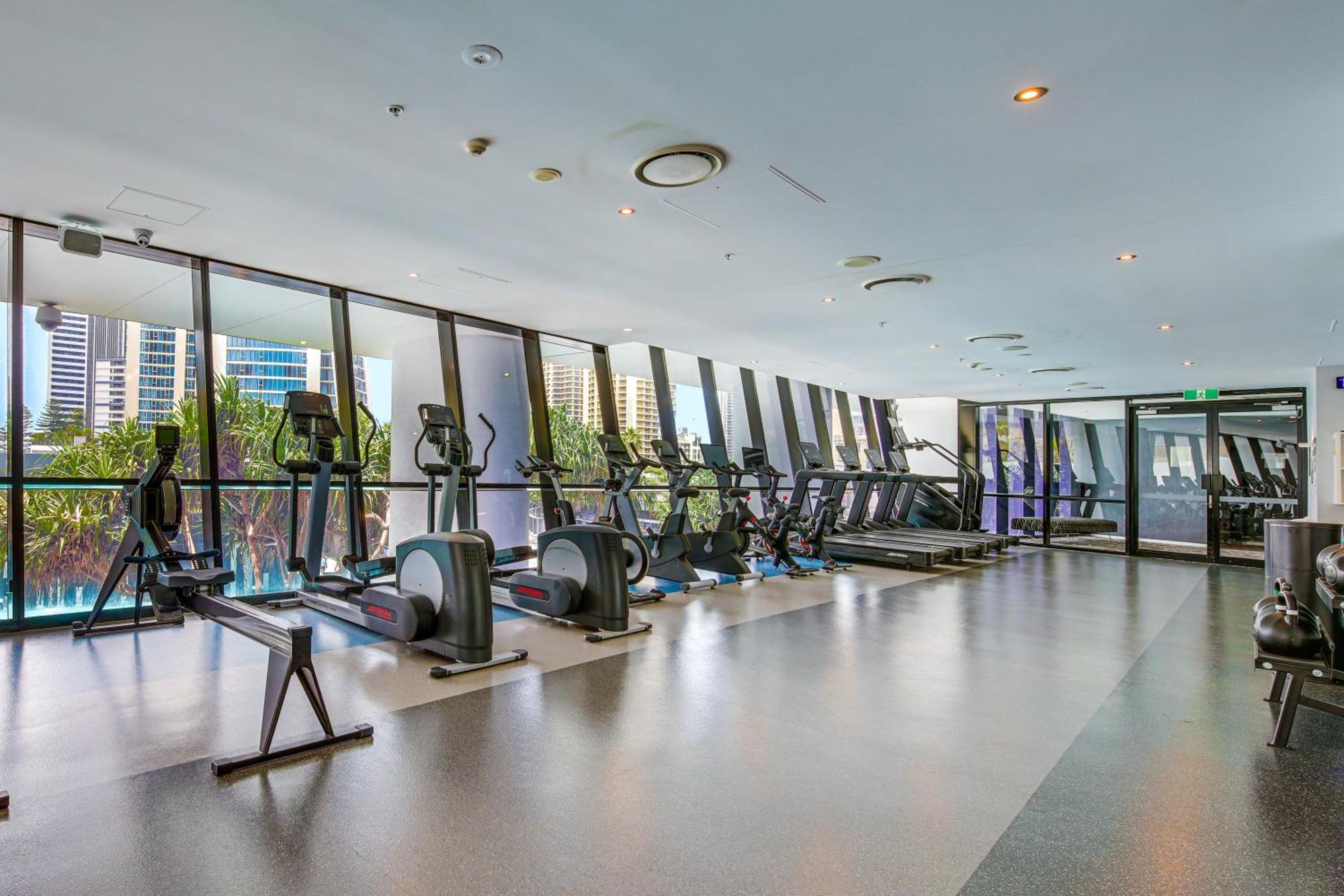 Circleoncavill Luxury 2 Bed Ocean View Parking Gold Coast