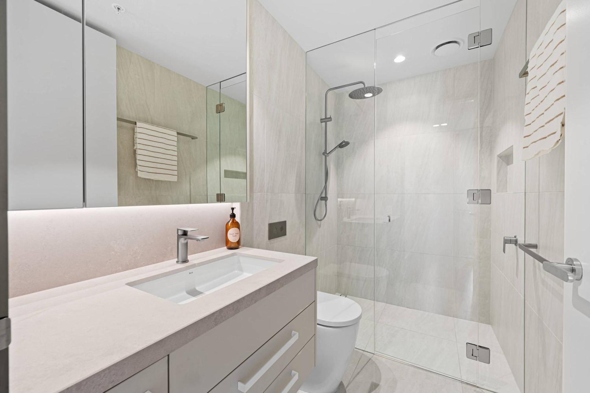 Solara At Kirra * Gold Coast