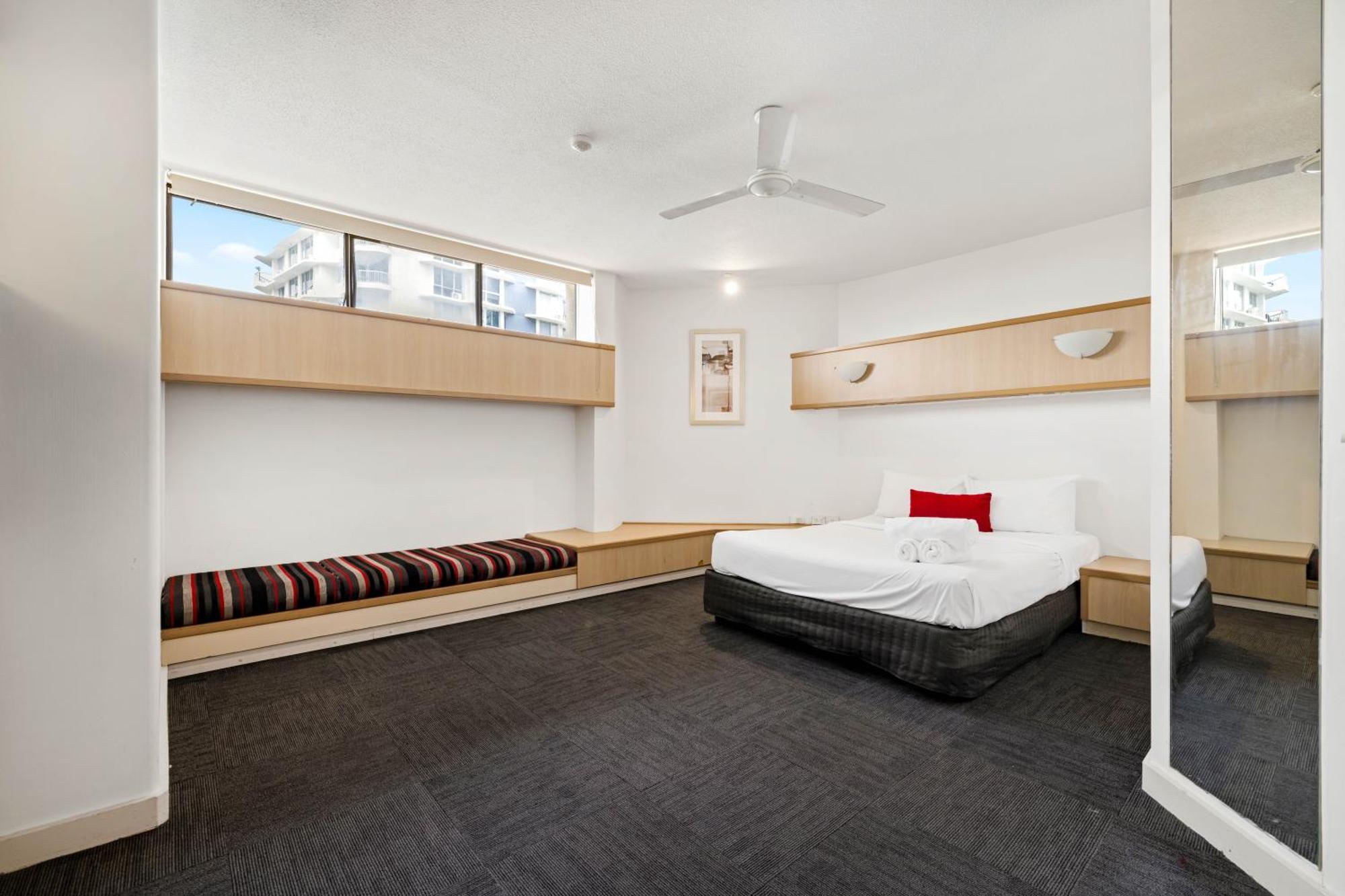 Tiki Surfers Paradise Aparthotel Gold Coast