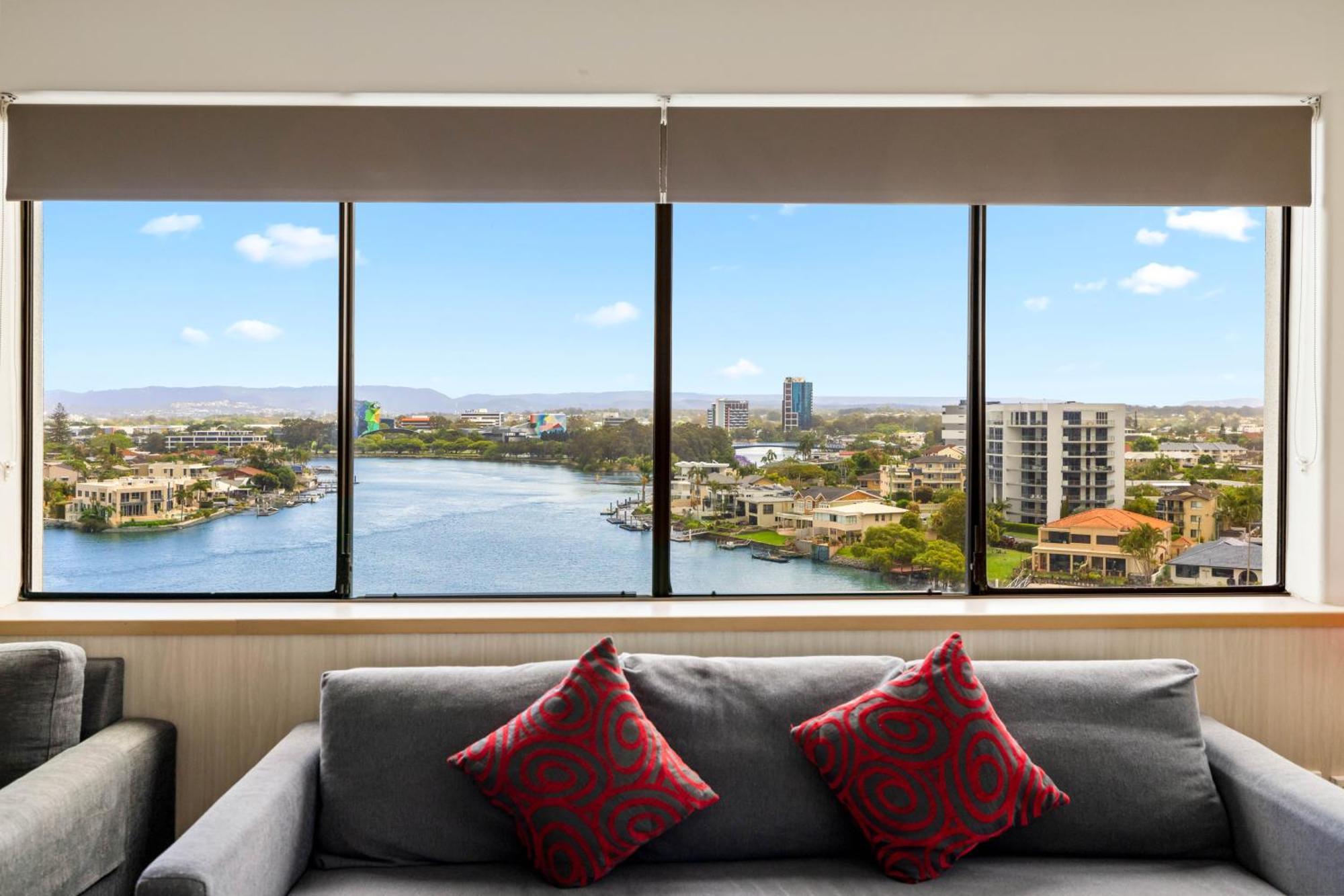 Tiki Surfers Paradise 4*