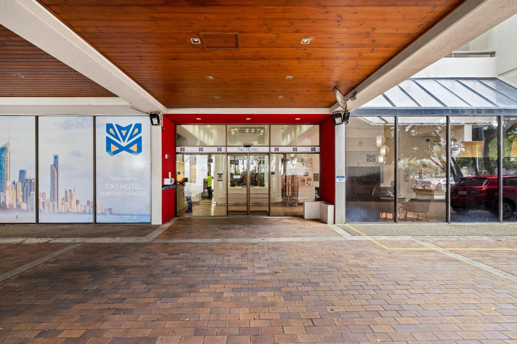 Aparthotel Tiki Surfers Paradise 4*