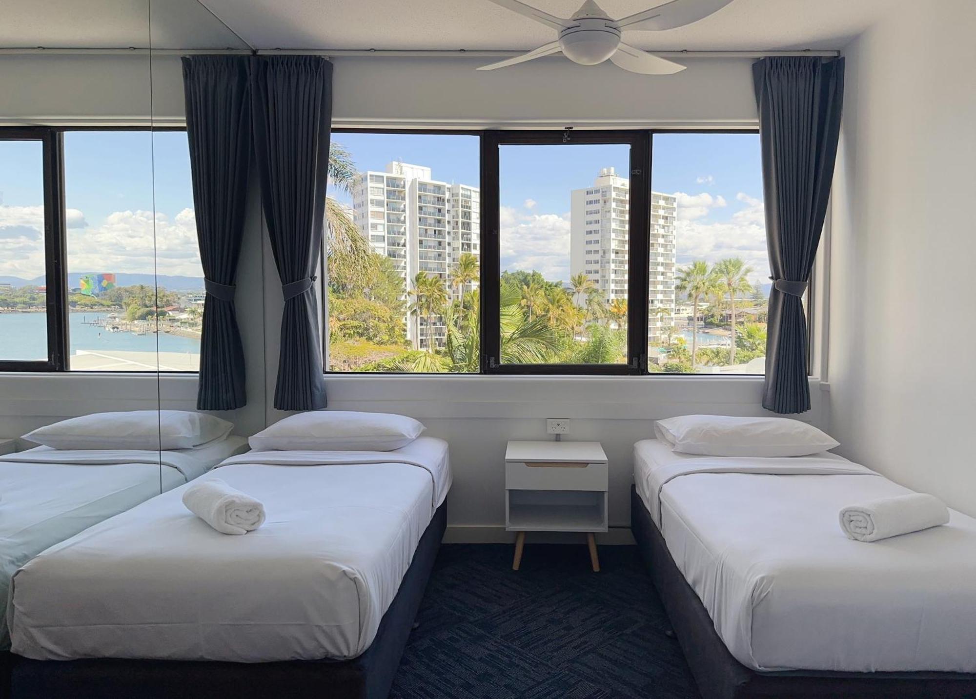 Tiki Surfers Paradise Aparthotel