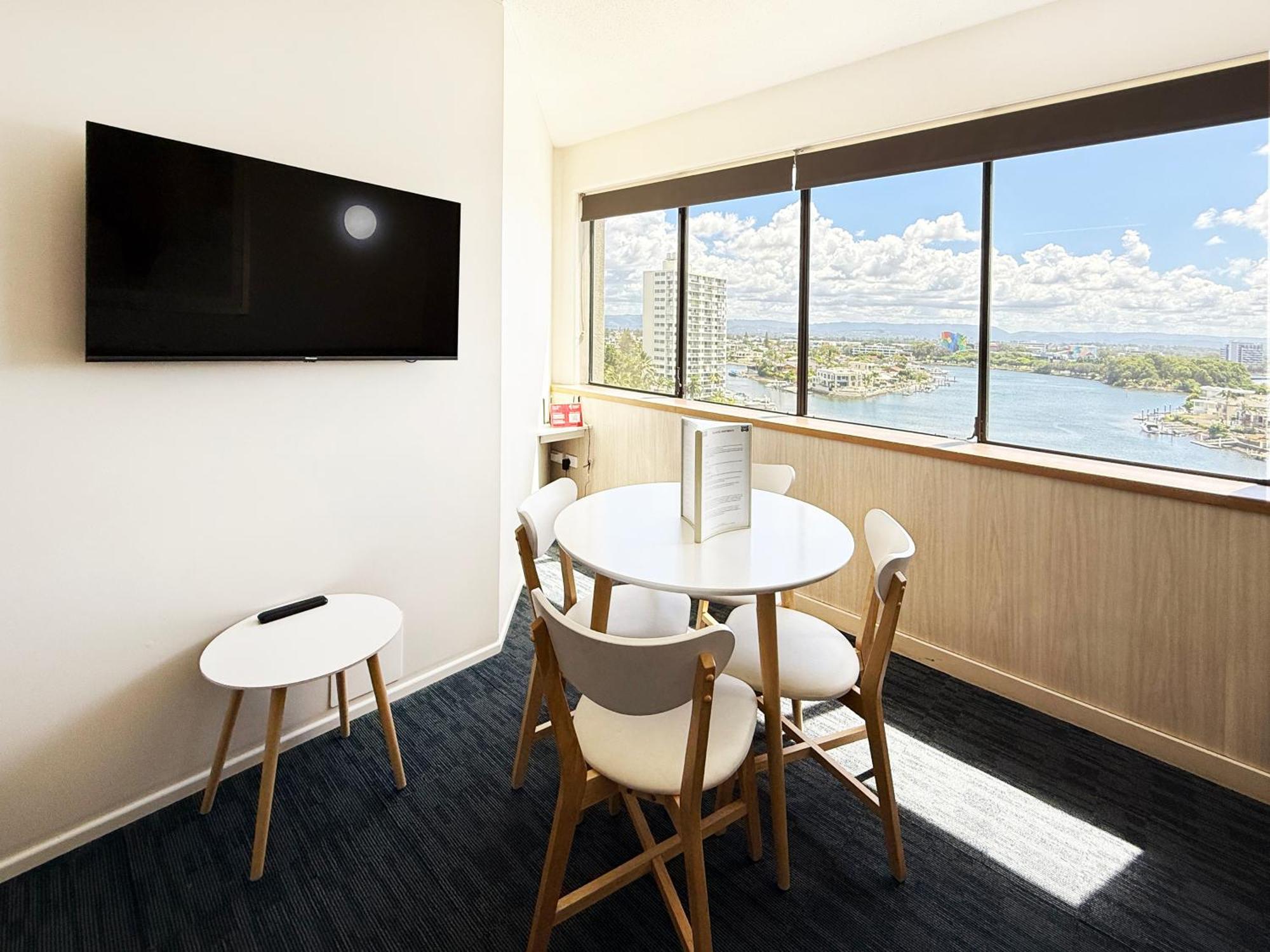 Tiki Surfers Paradise Aparthotel Gold Coast