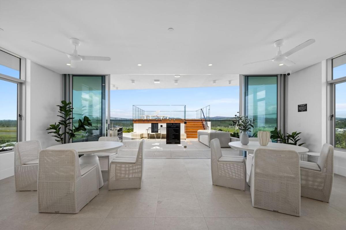 Apartment Bilinga Beachfront Luxury At Lana Gold Coast