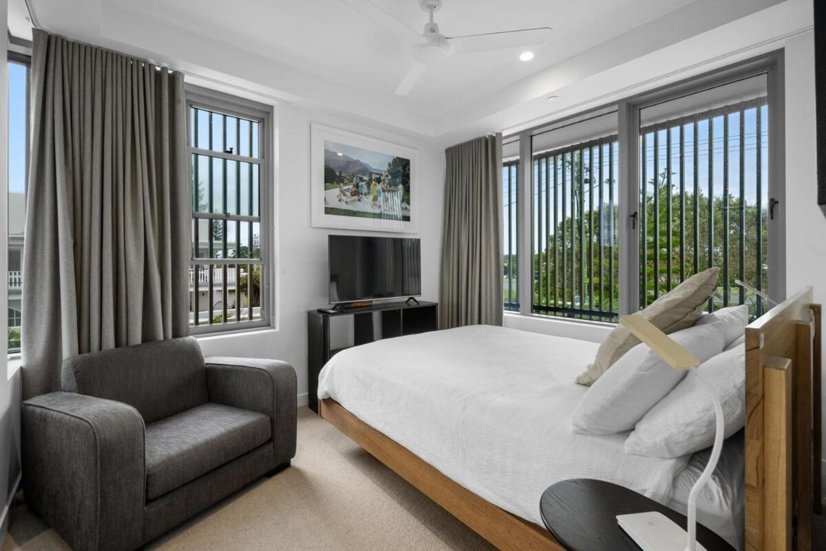 Bilinga Beachfront Luxury At Lana Gold Coast