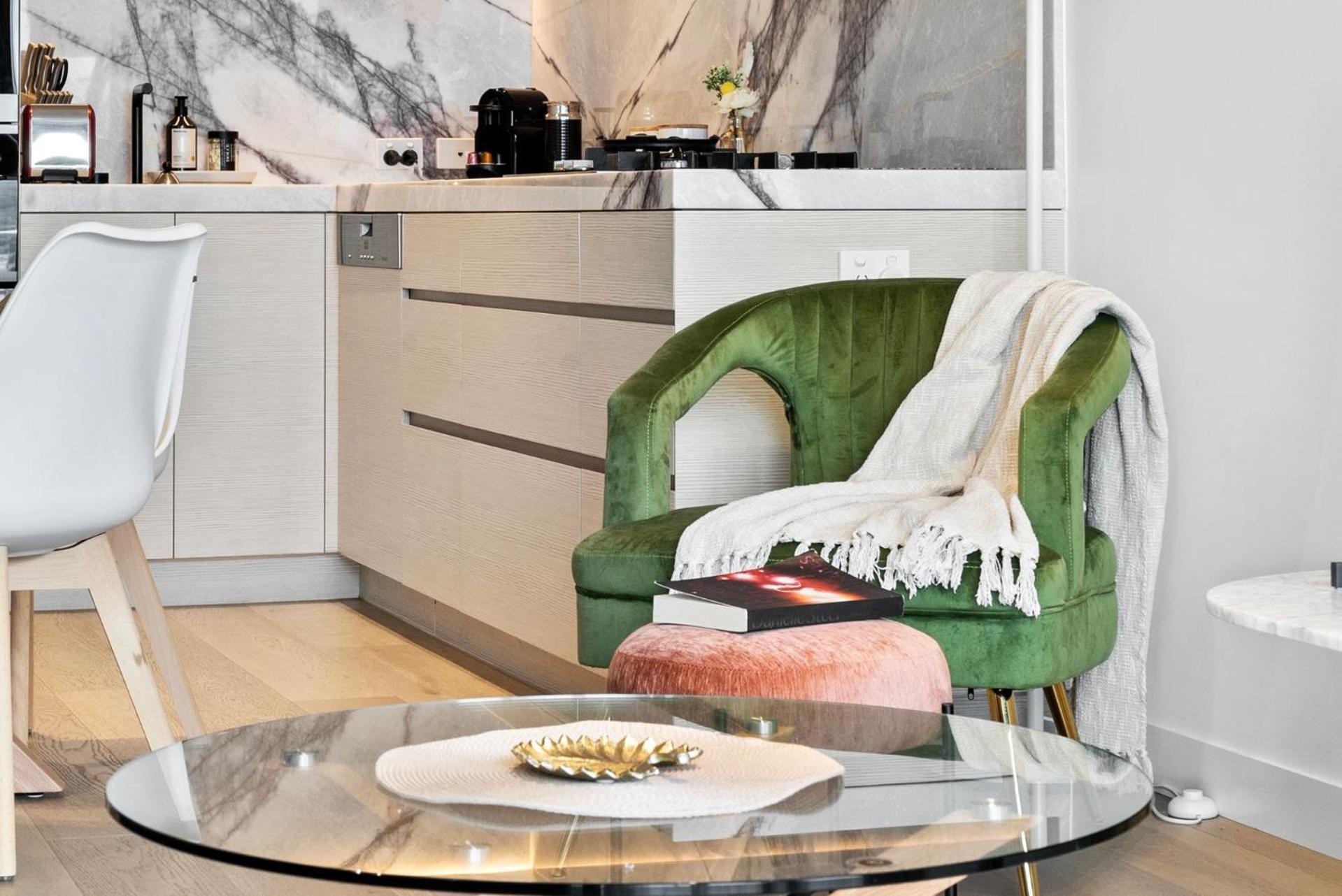 Apartment Luxury One Bedroom - Coasthm *