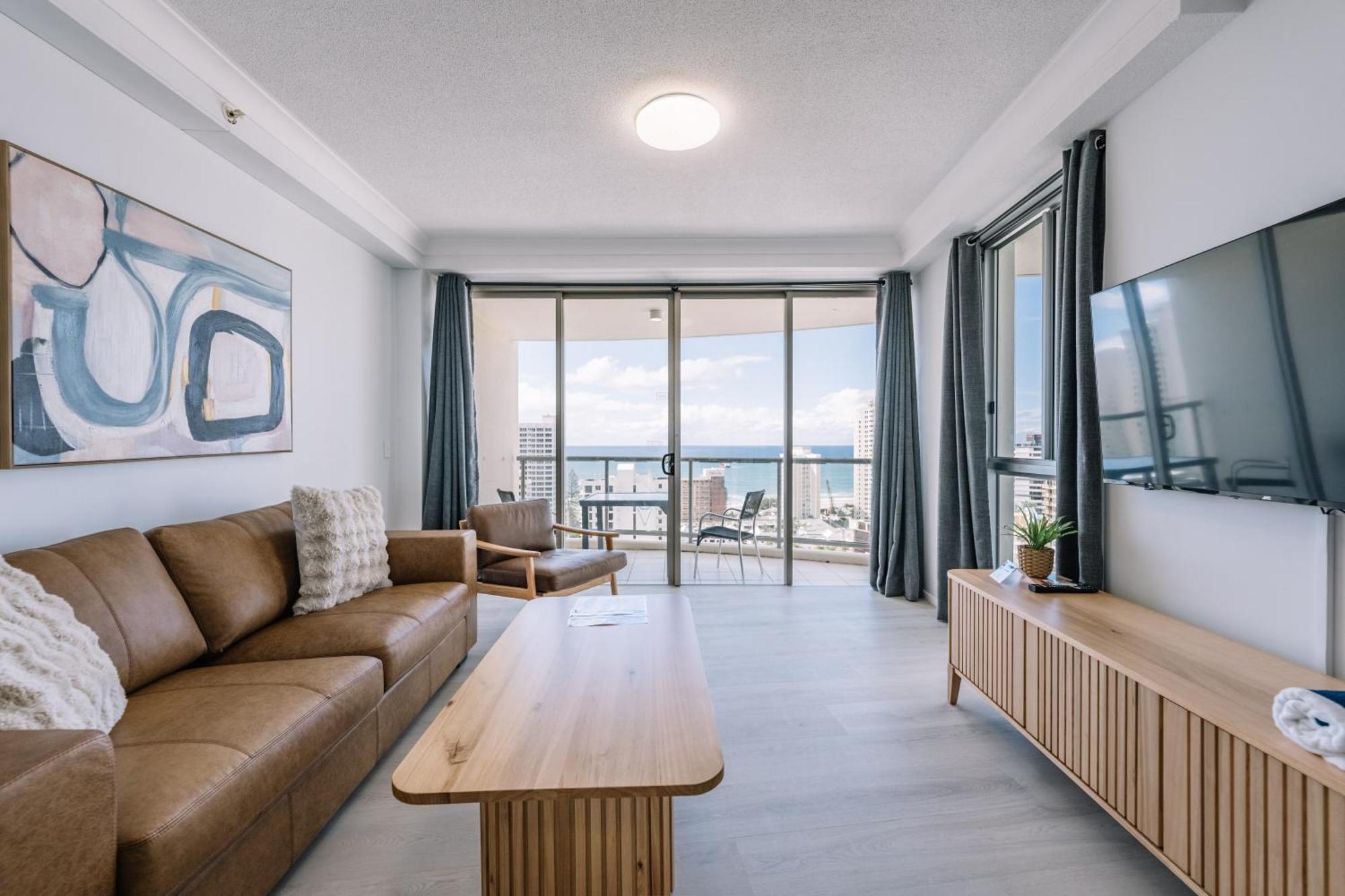 Style Chevron Surfers Paradise By Travels * Gold Coast