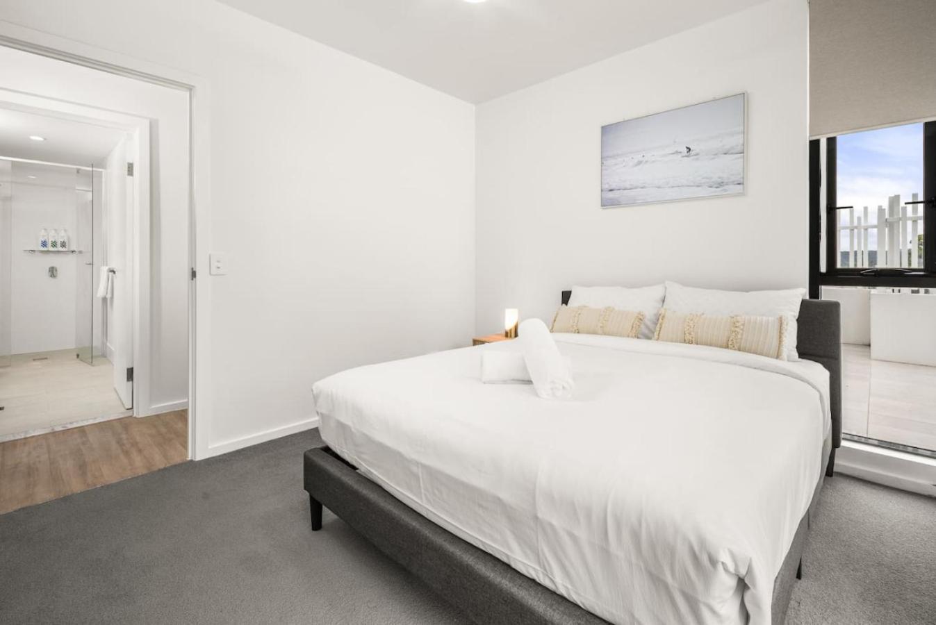 180m Terrace Spacious 2beds Near Shop And Apartment