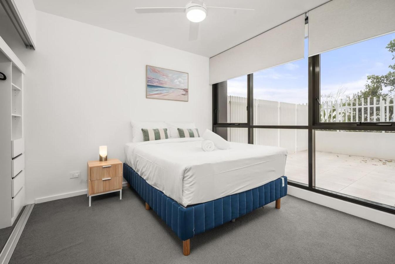 180m Terrace Spacious 2beds Near Shop And