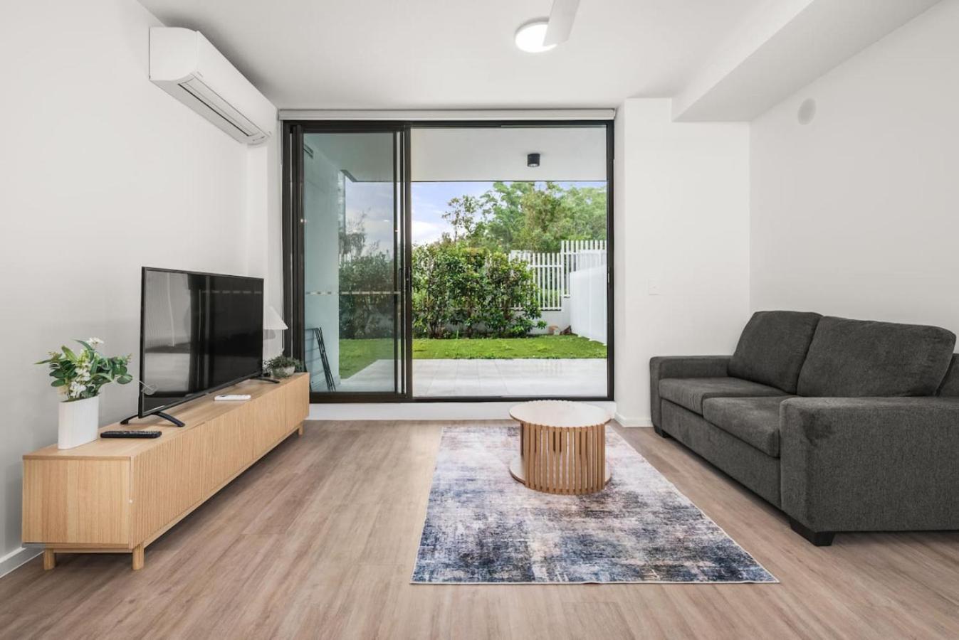 180m Terrace Spacious 2beds Near Shop And *