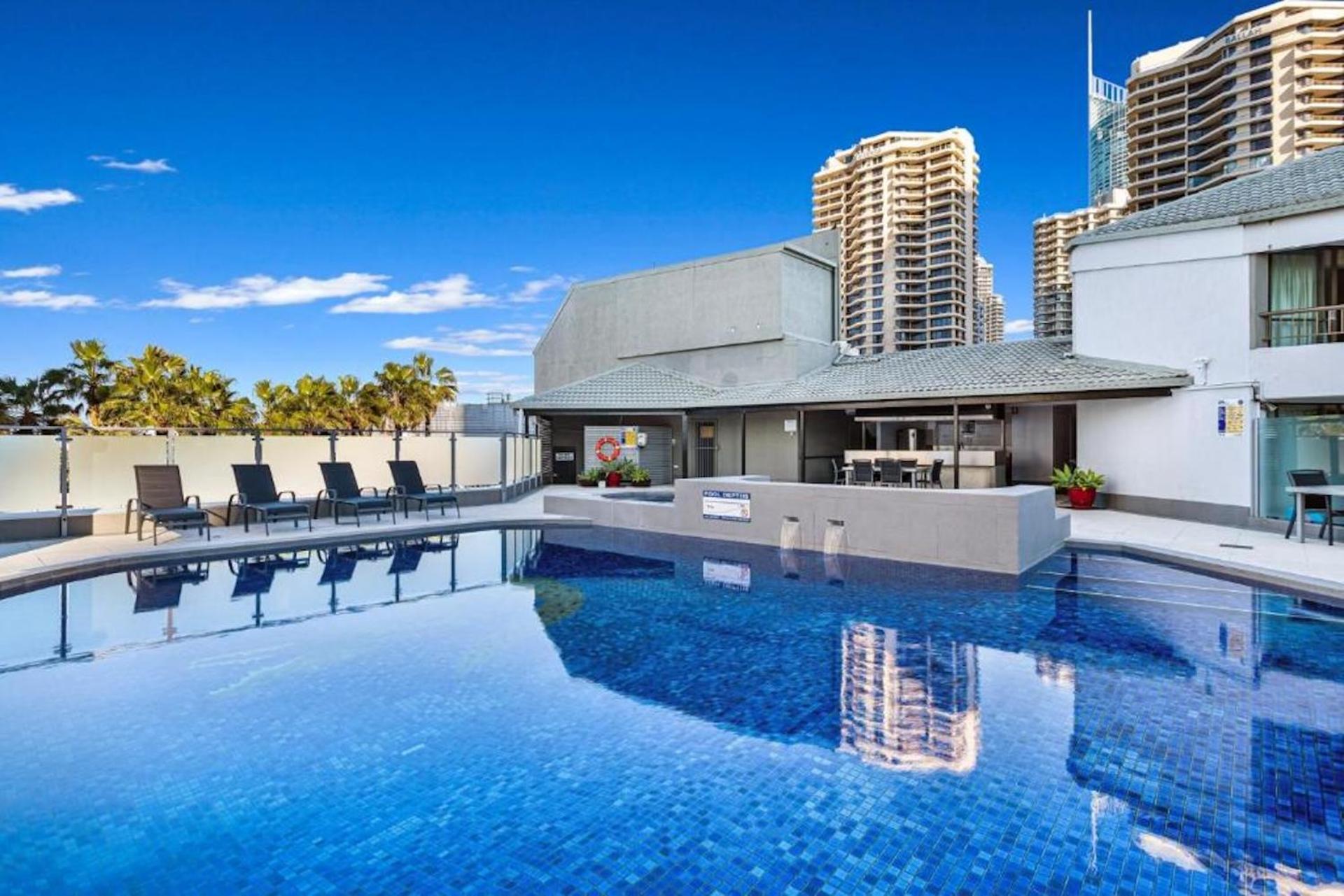 The Surfers Paradise - Dual Key Apartment *