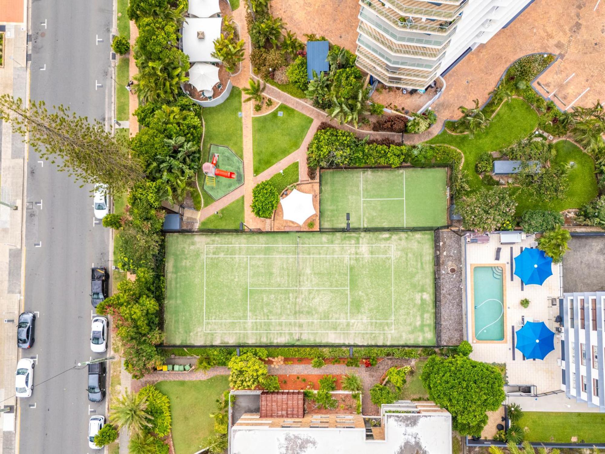 Peninsula Surfers Paradise Apartamento
