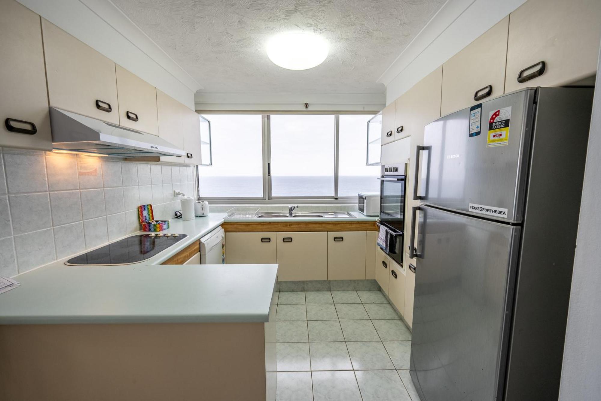 Peninsula Surfers Paradise Apartamento *