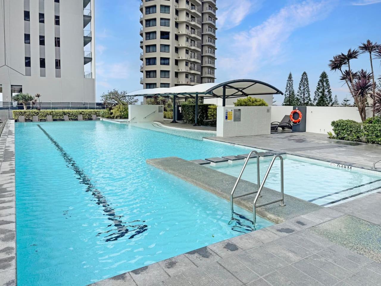 Broadbeach Elegance Oracle Tower 1 Level 5