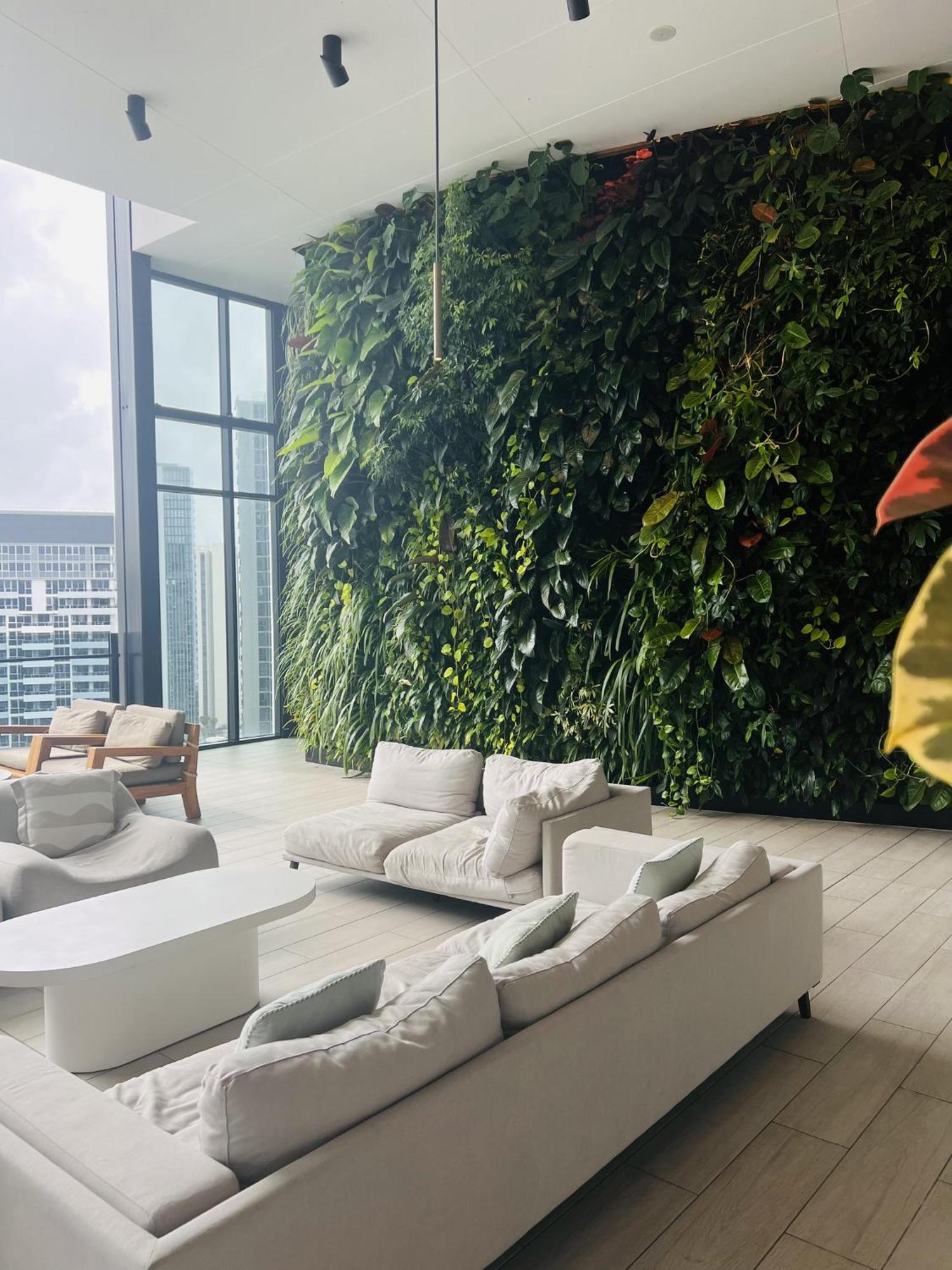 Luxury Casino 1b At Broadbeach Apartment