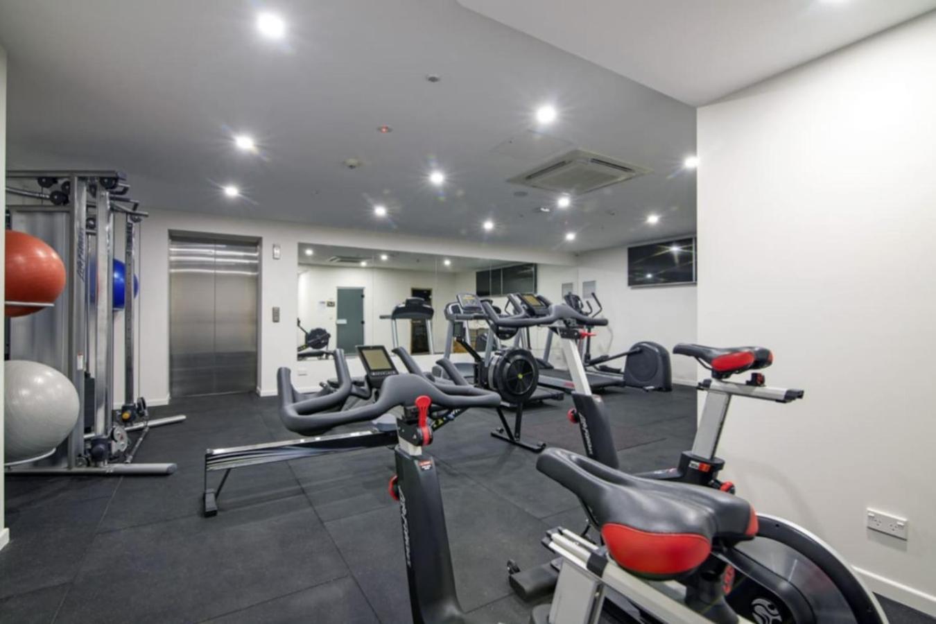Spacious 2 Bedroom In Paradise Apartamento Gold Coast
