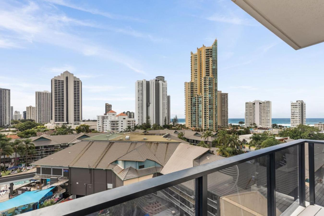 Spacious 2 Bedroom In Paradise