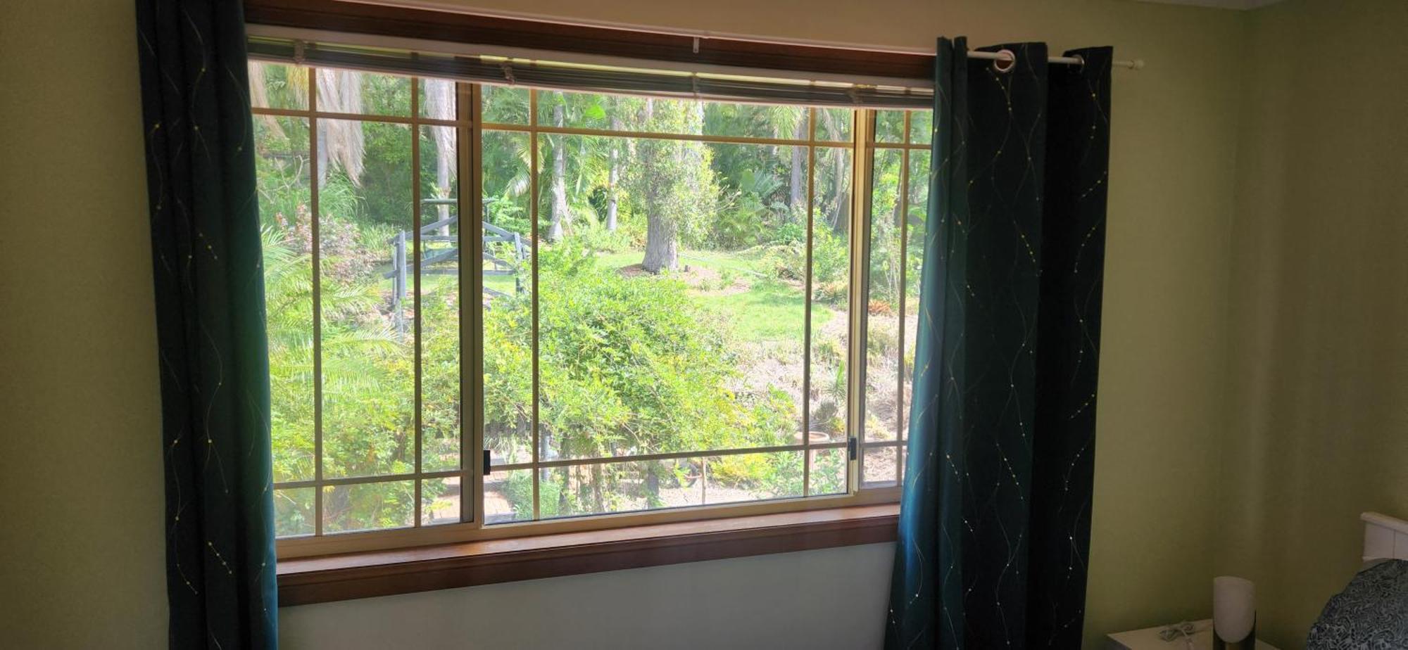 On The Hill - Close To Theme Parks Homestay