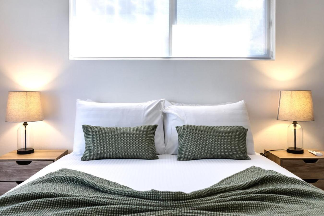 Surfers Paradise Sanctuary Apartment *
