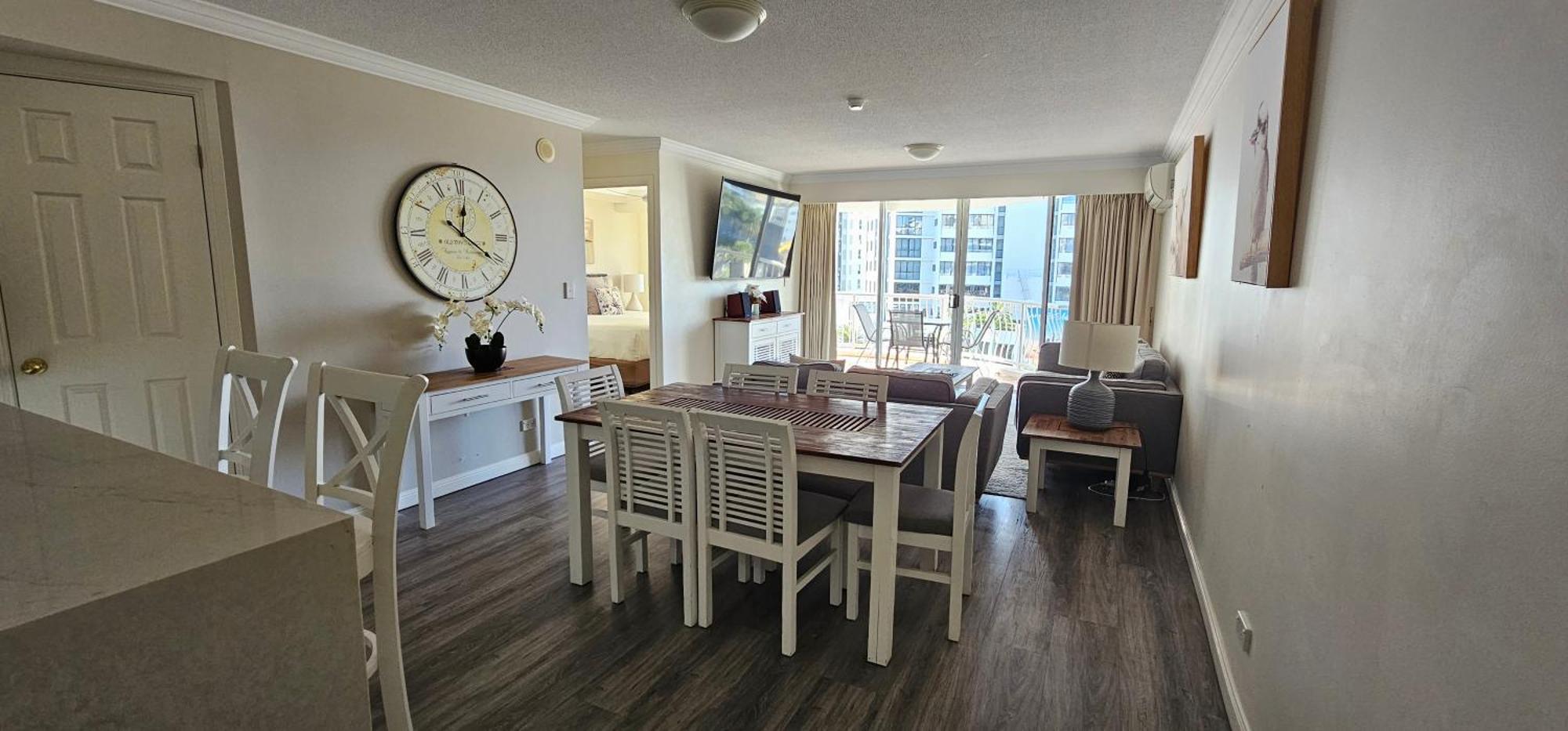 Broadbeach Aparthotel Gold Coast