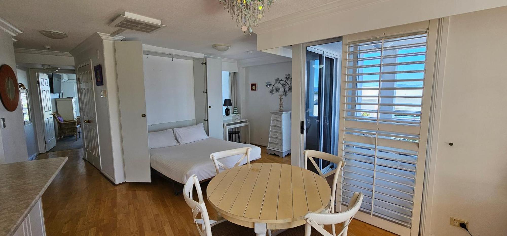Broadbeach Aparthotel