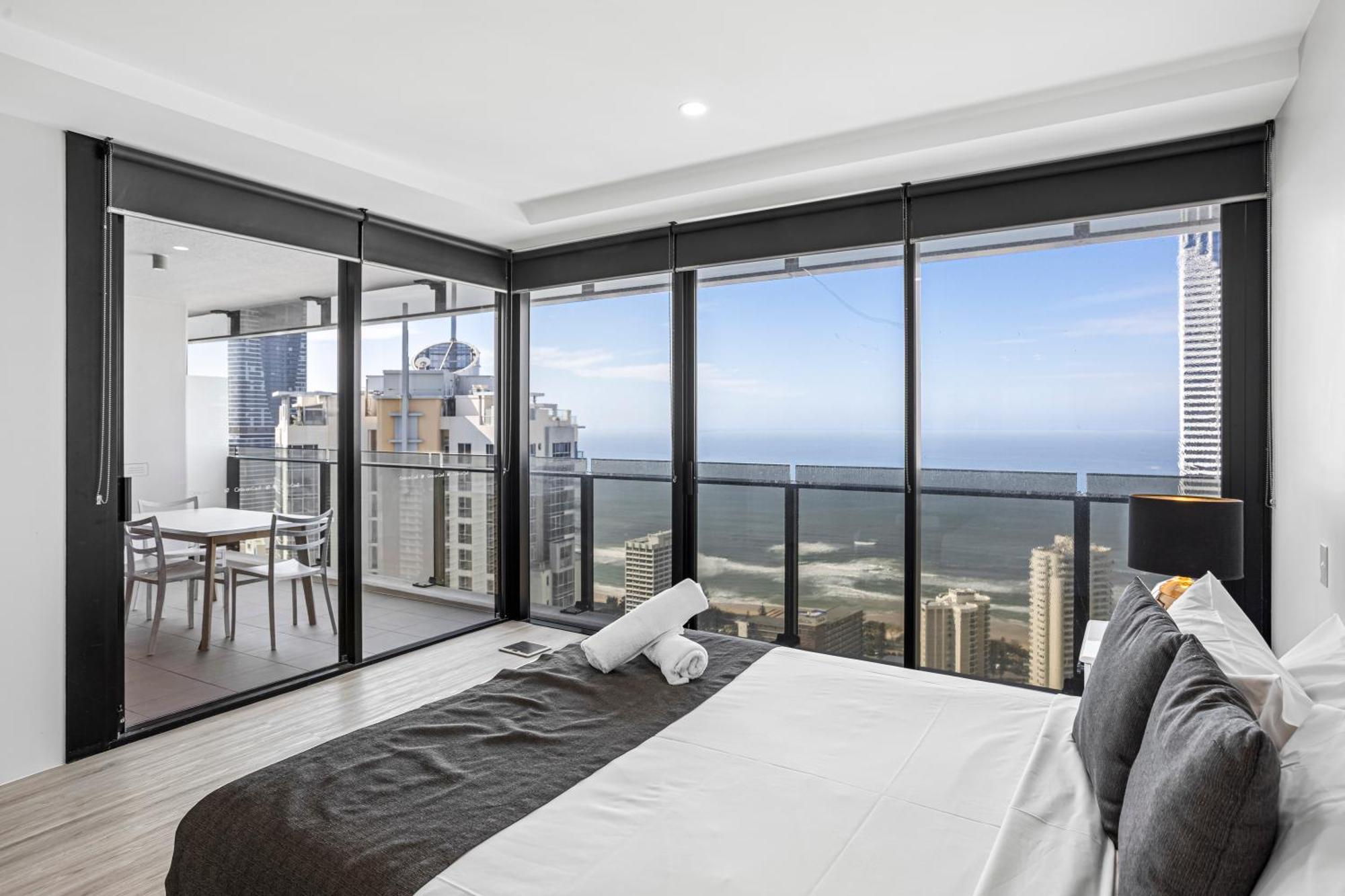 Apartment Circle On Cavill