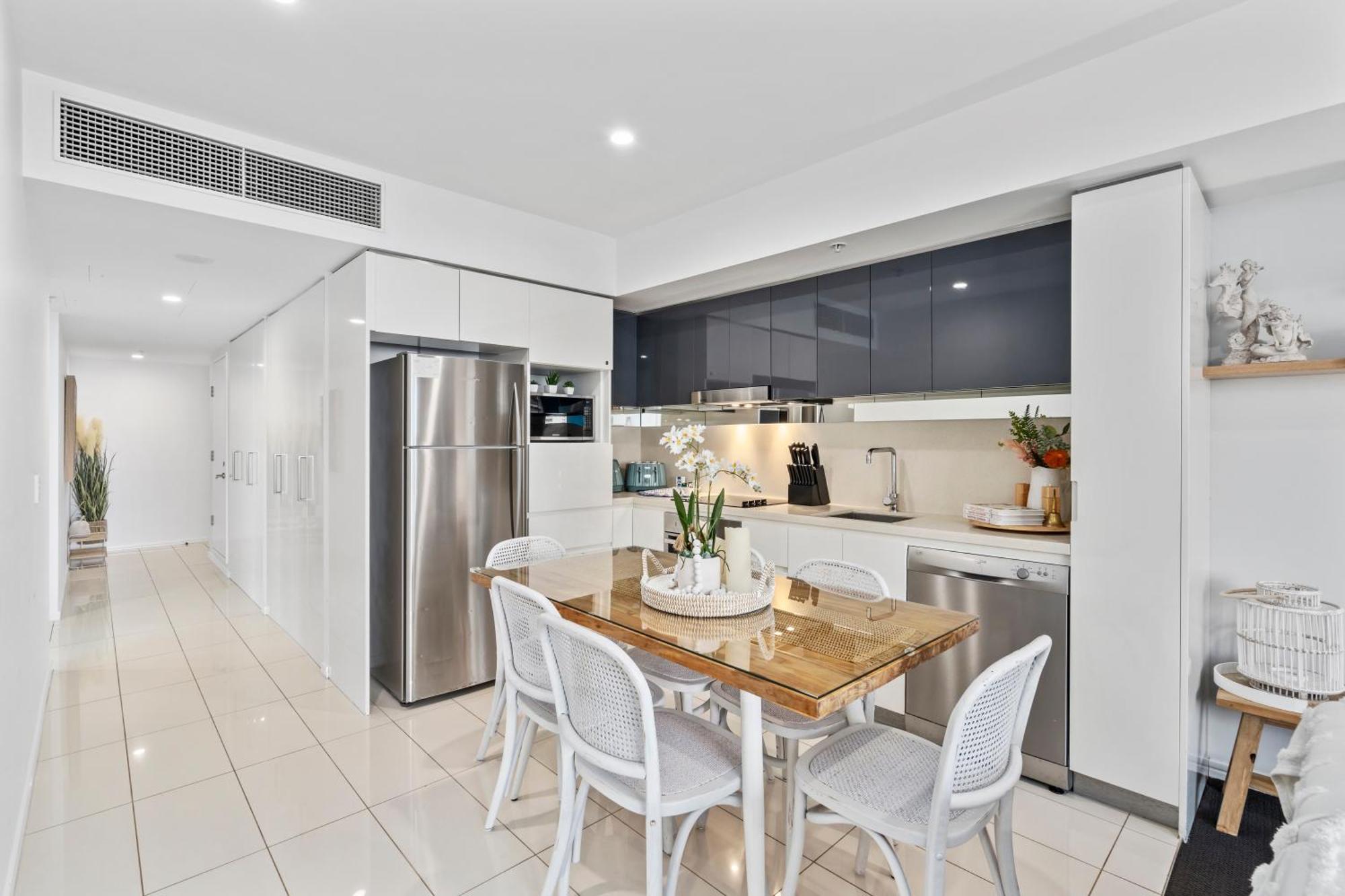Apartment Orchid Residences - Hr Surfers Paradise