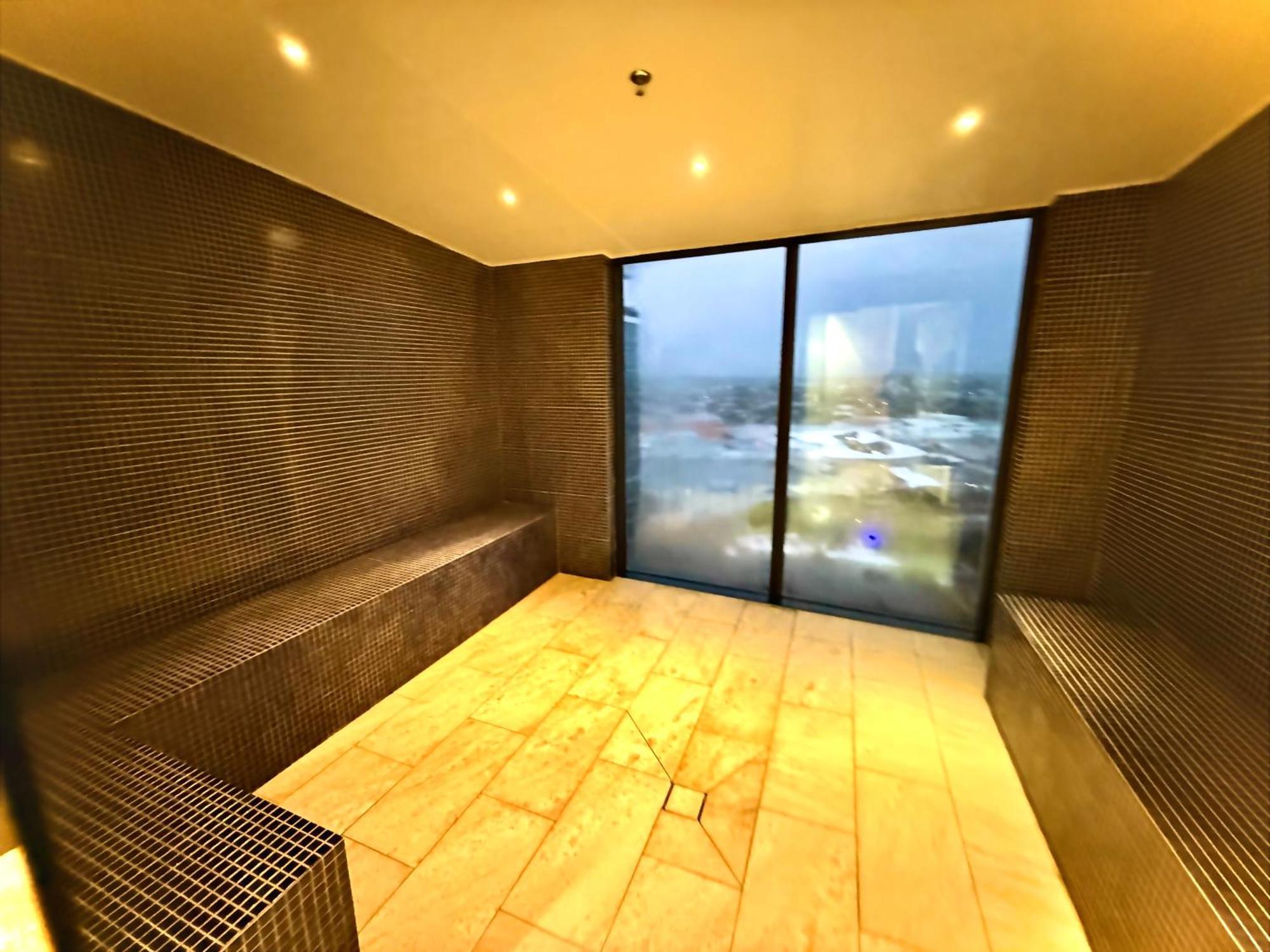 Star Residences Tower - Statement Vogue Themed