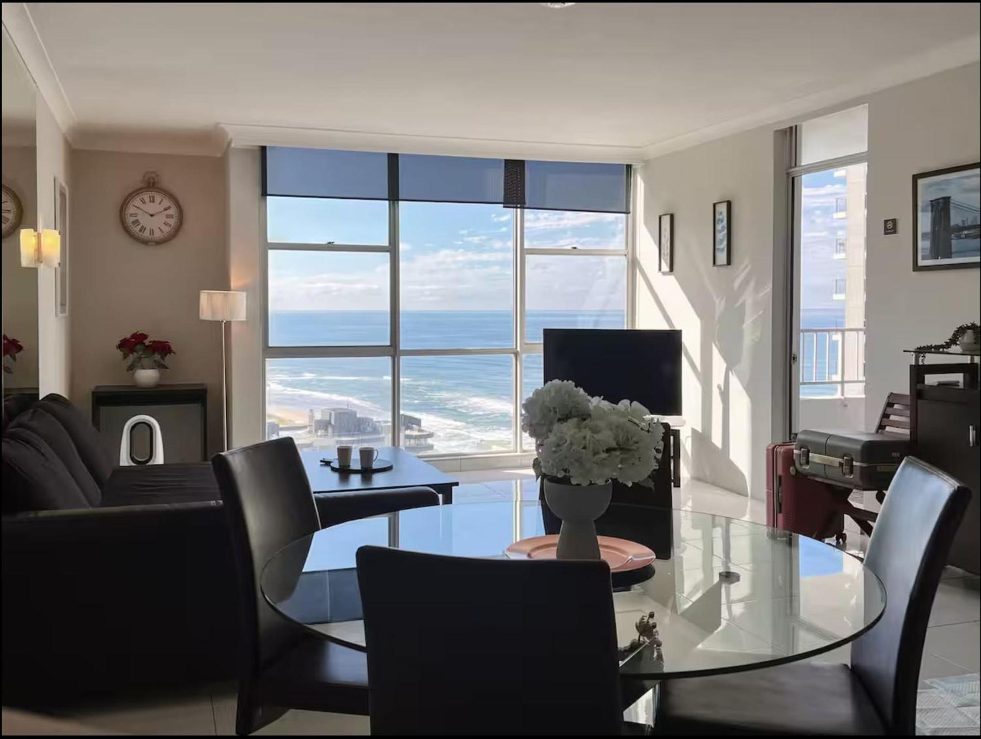 Apartamento High Level Spacious Ocean View At Surfers