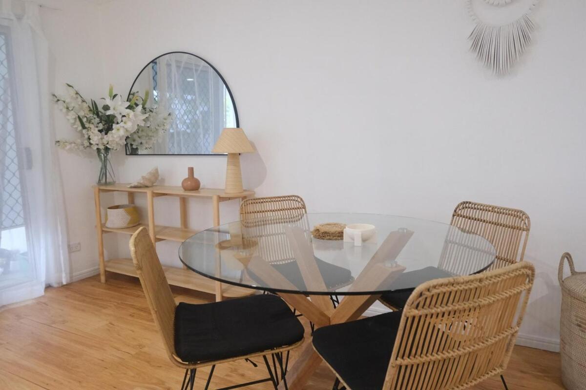 Coolangatta Surf & - Townhouse - Pet Friendly *