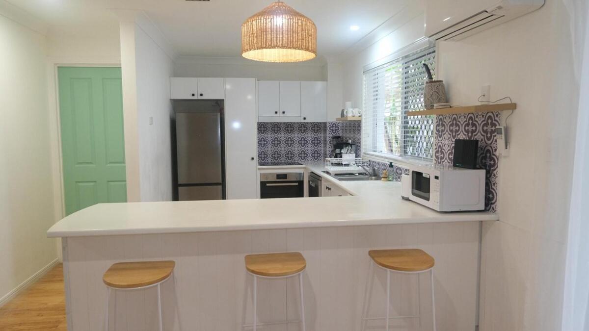 Coolangatta Surf & - Townhouse - Pet Friendly Apartment