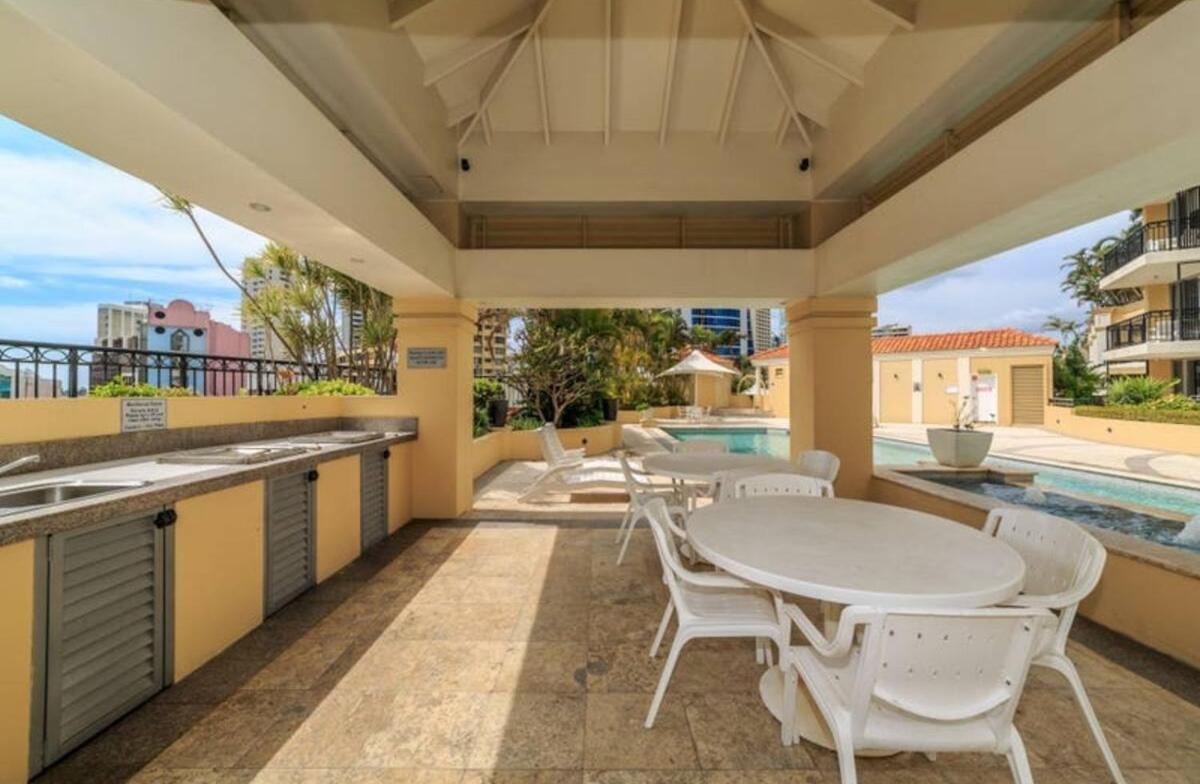 Chevron Renaissance - Private Gold Coast