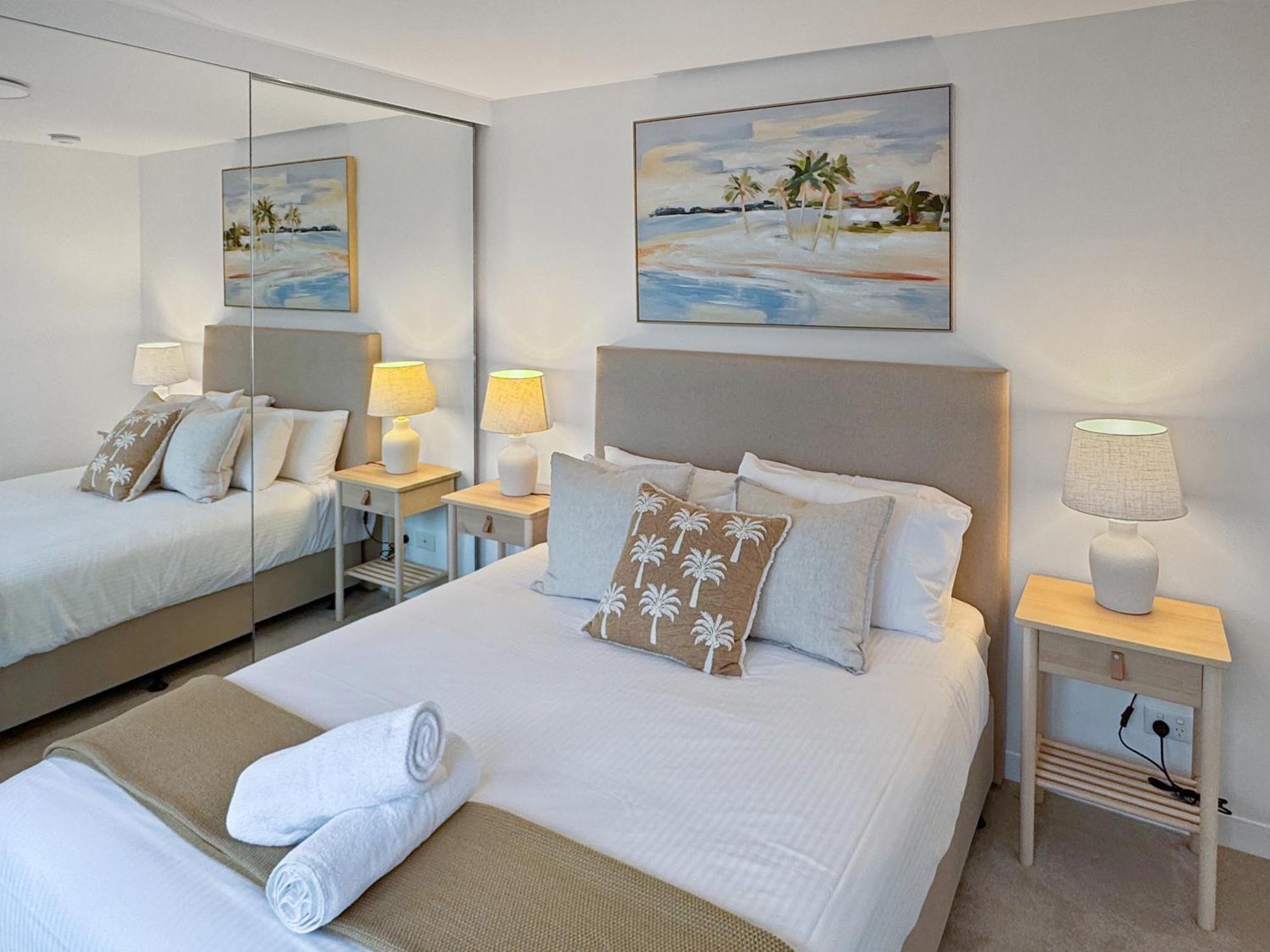 Broadbeach Elegance Oracle Tower 1 Level 5 Gold Coast