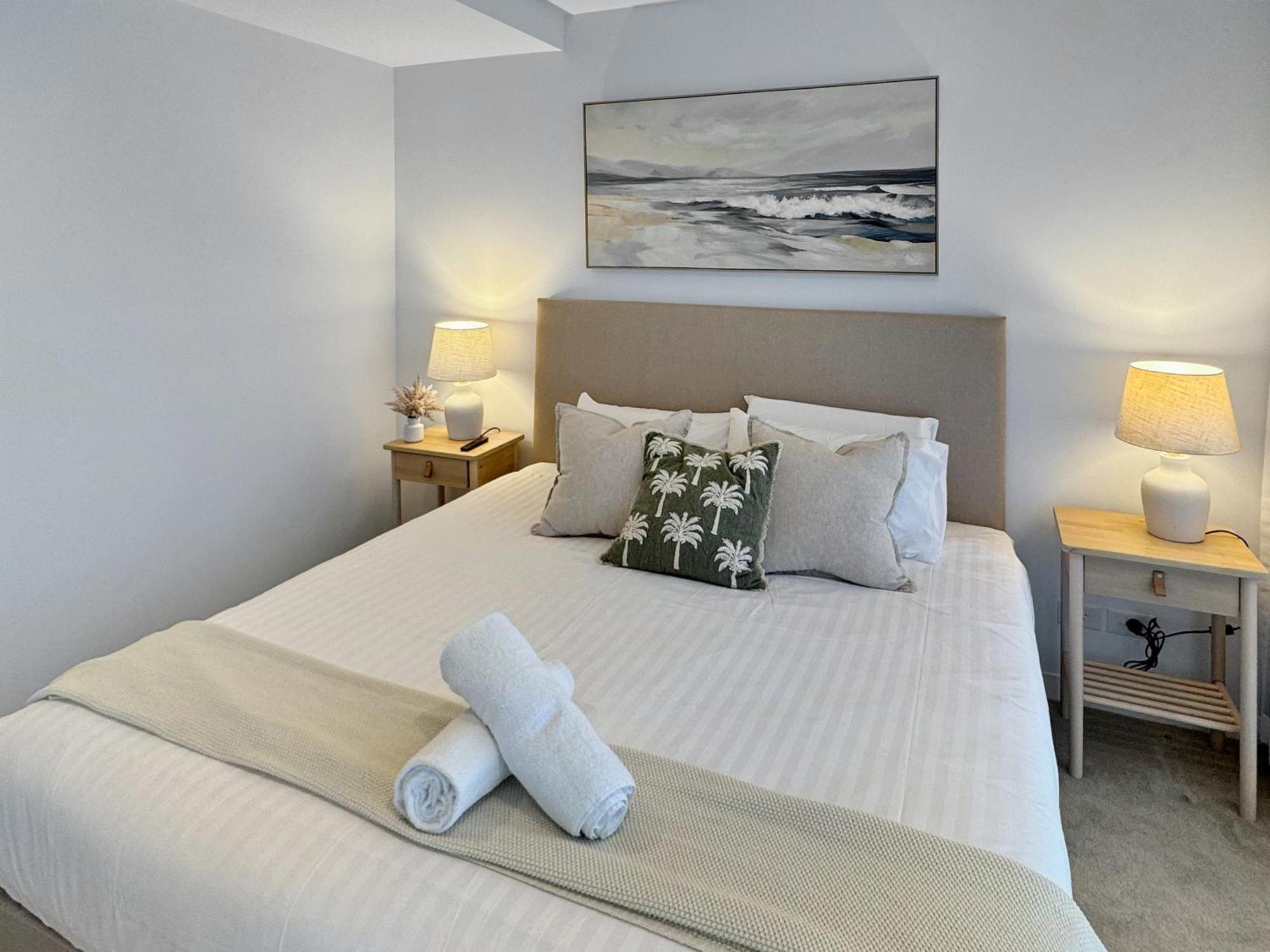 Broadbeach Elegance Oracle Tower 1 Level 5